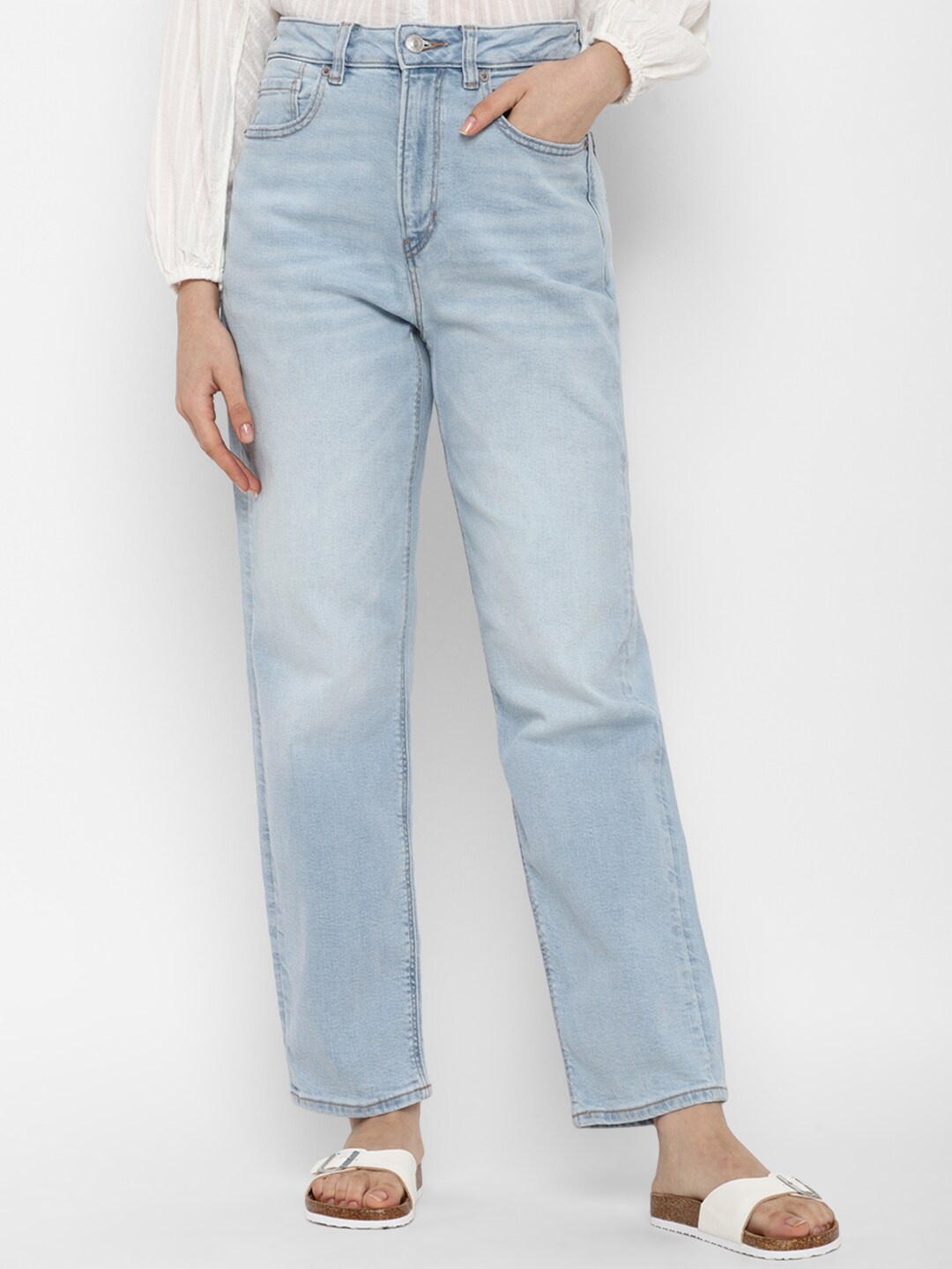 

AMERICAN EAGLE OUTFITTERS Women Blue Low Distress Heavy Fade Jeans