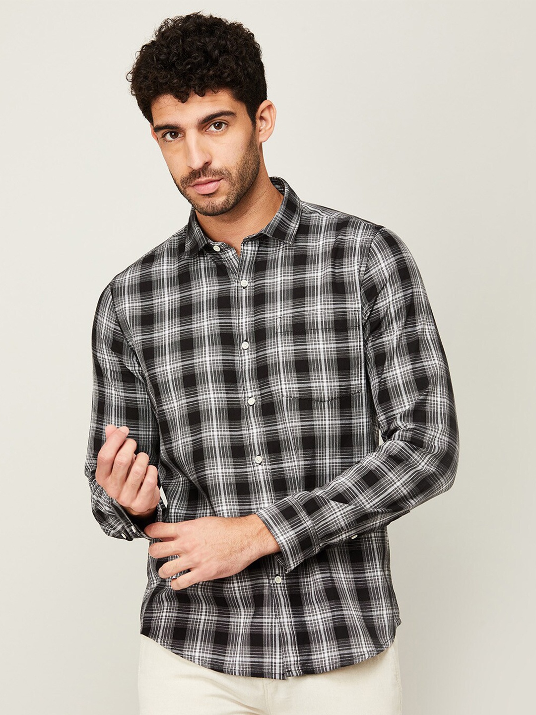 

Bossini Men Black Checked Casual Shirt
