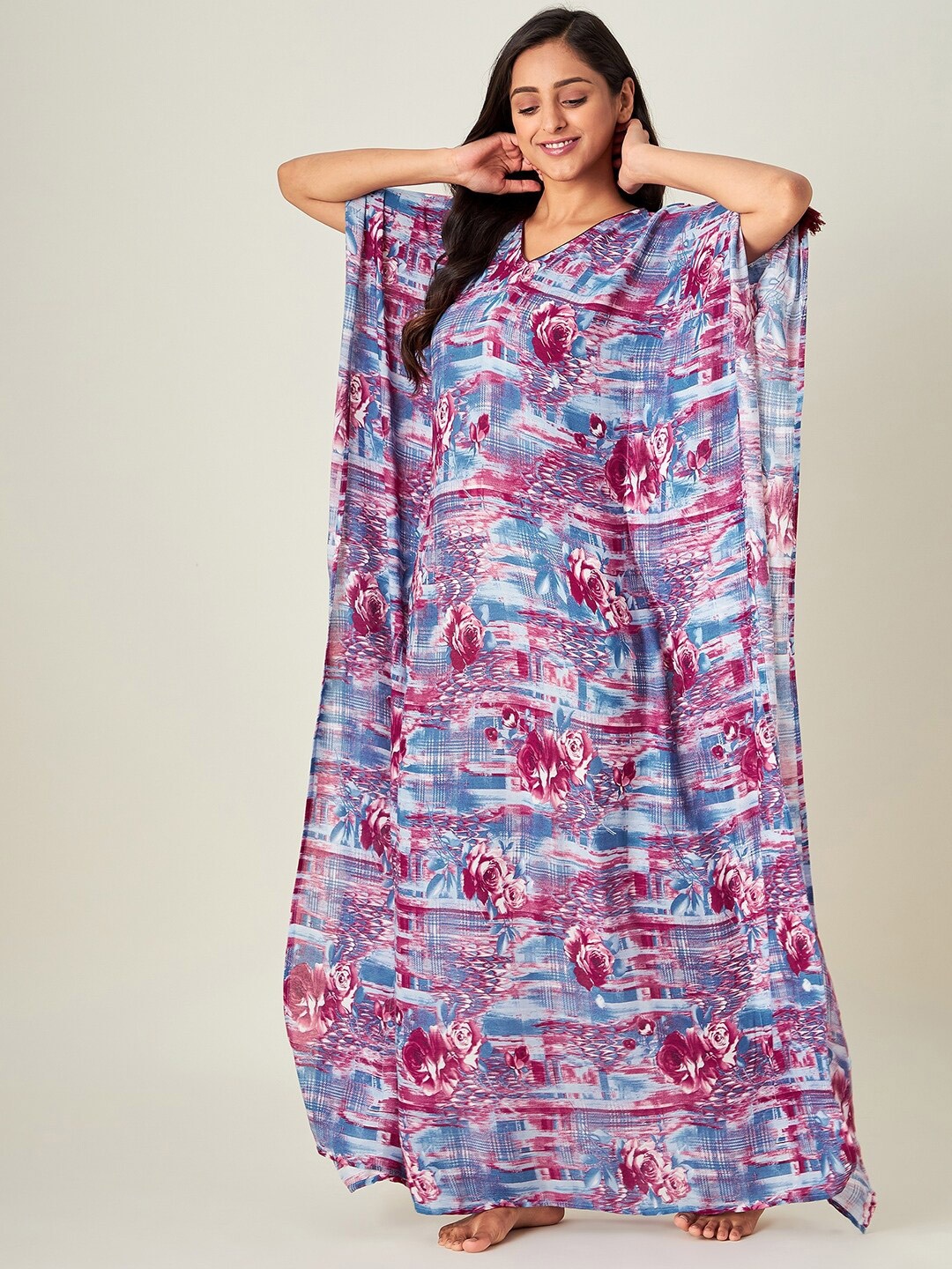 

The Kaftan Company Women Blue Printed Maxi Nightdress