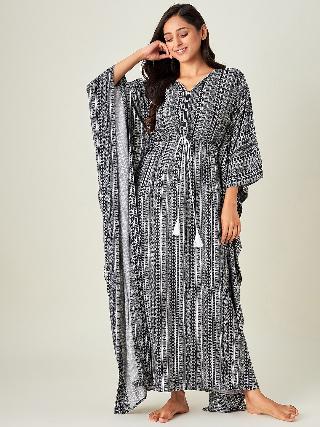 

The Kaftan Company Black Printed Maxi Nightdress