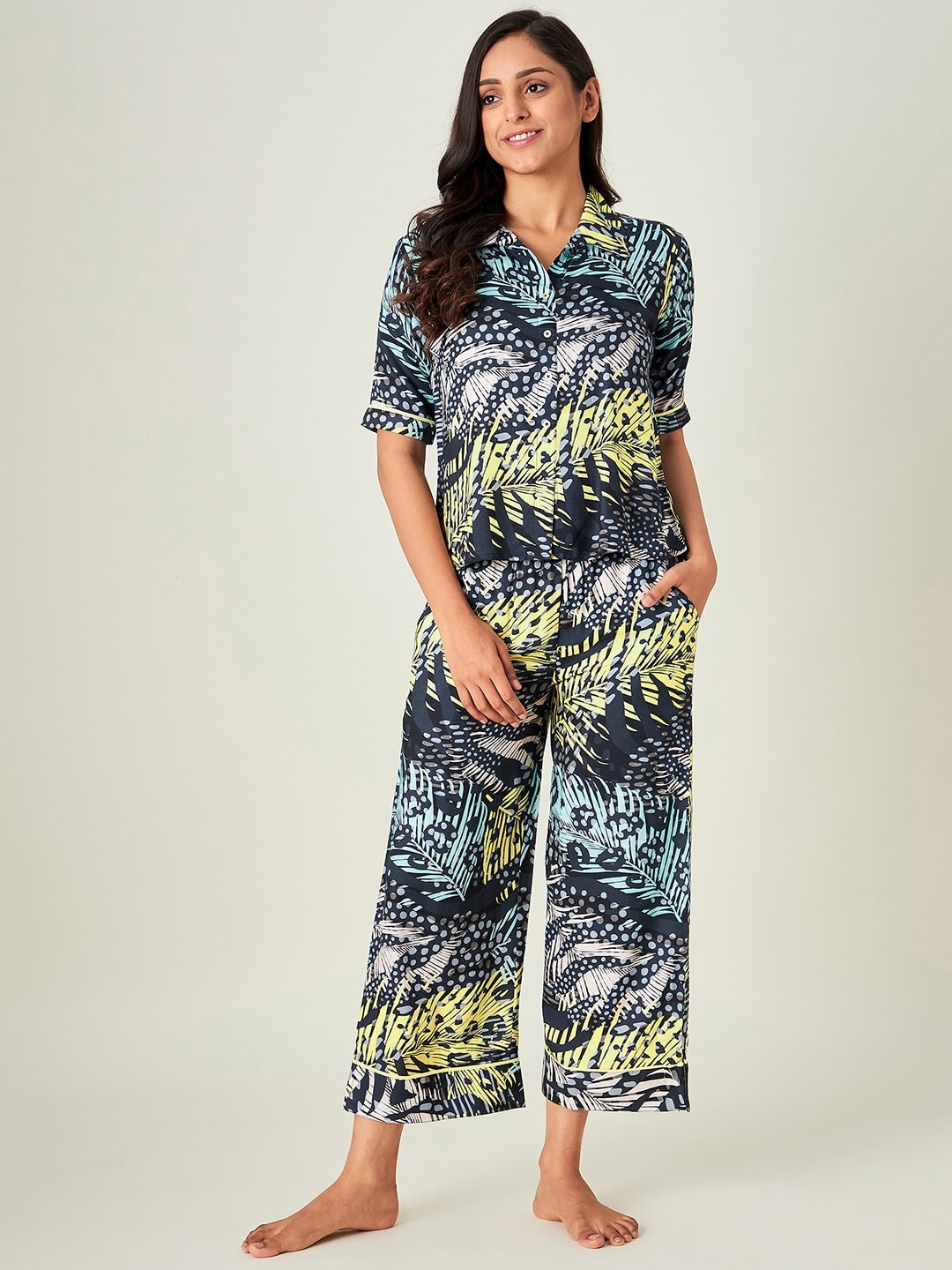

The Kaftan Company Women Blue Printed Night suit
