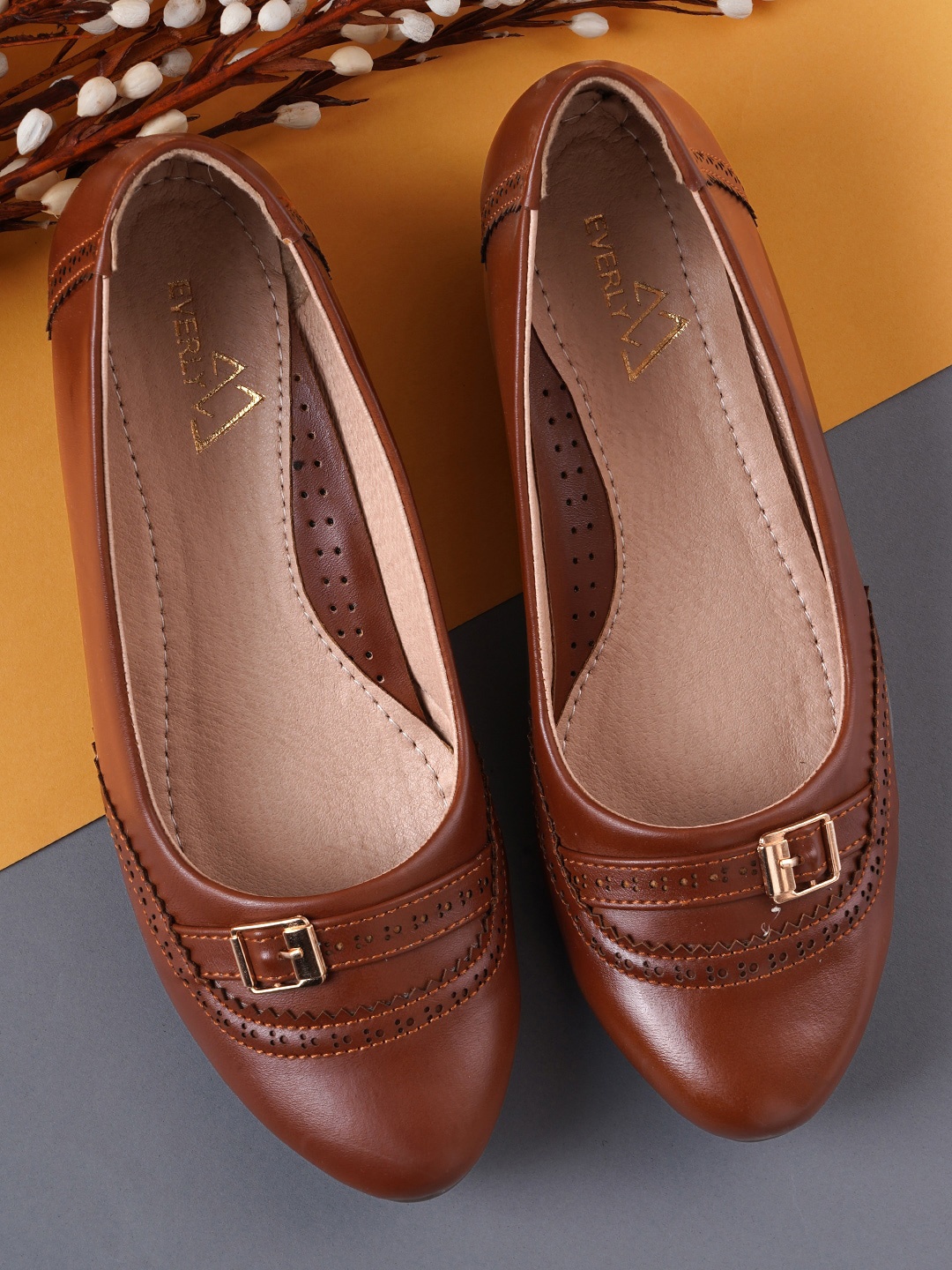 

EVERLY Women Tan Wedge Ballerinas Pumps