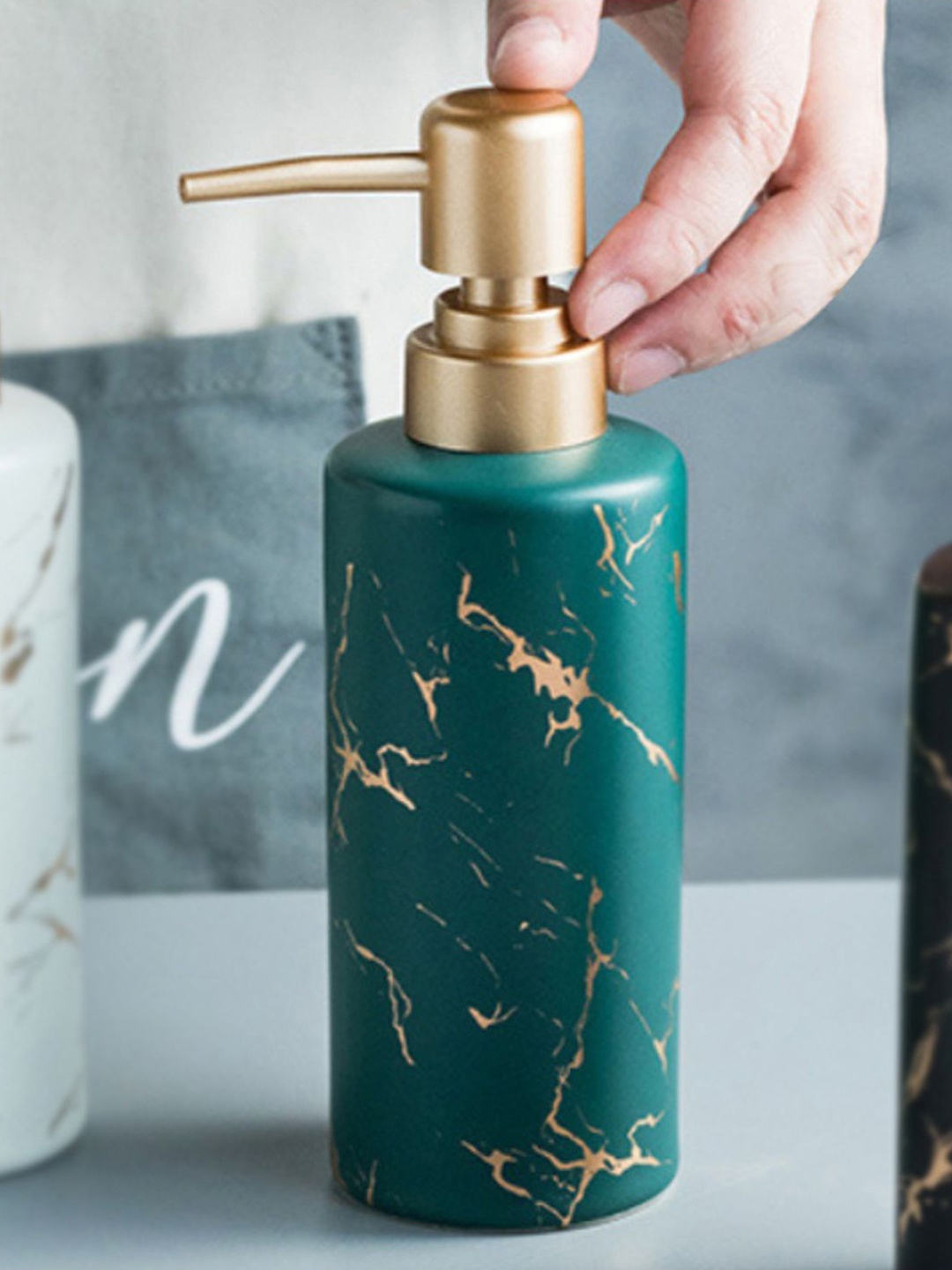 

Nestasia Green Marble Printed Ceramic Shampoo Dispenser Bottle