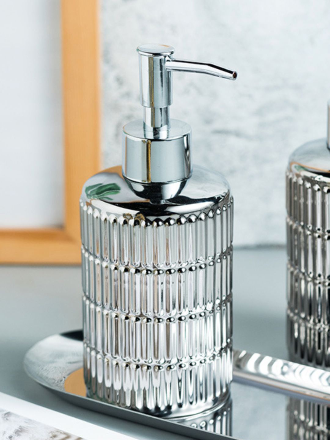 

Nestasia Silver-Toned Textured Ceramic Soap Dispenser
