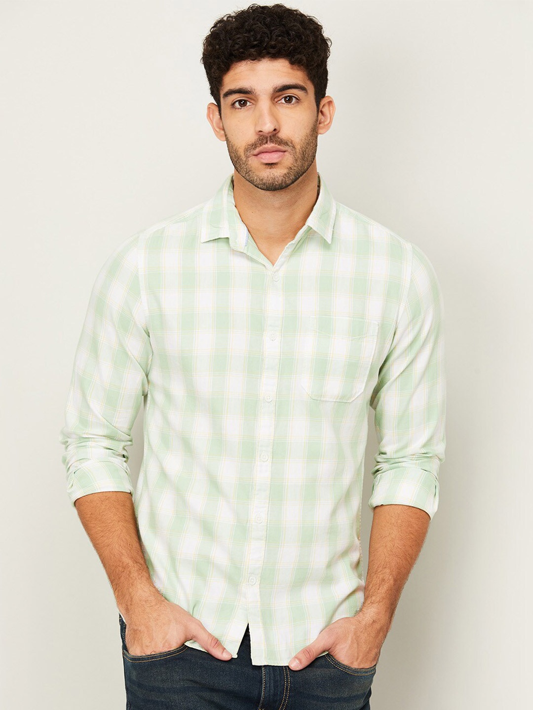 

Fame Forever by Lifestyle Men Green Checked Casual Shirt