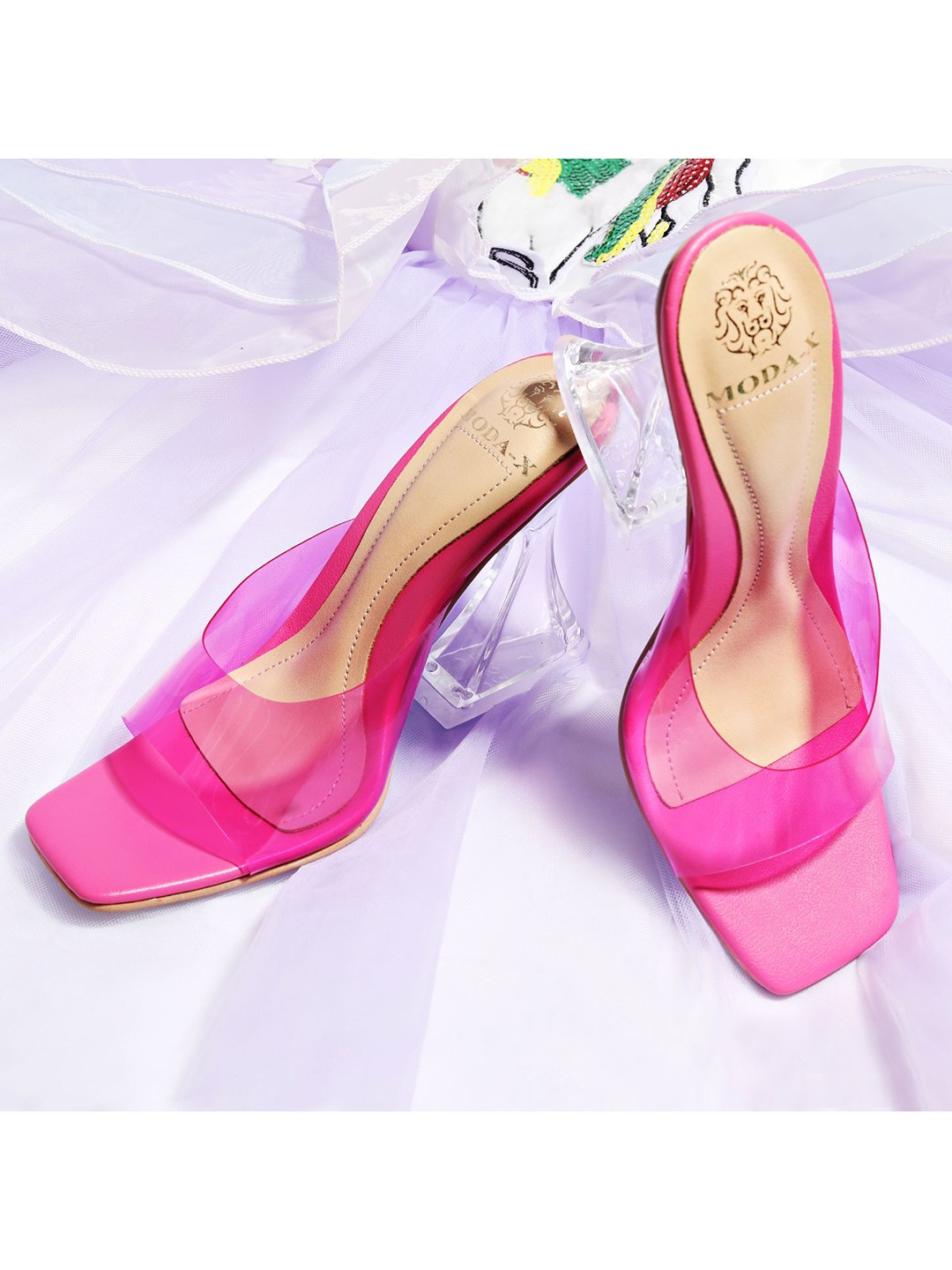 

MODA-X Pink Colourblocked Block Sandals