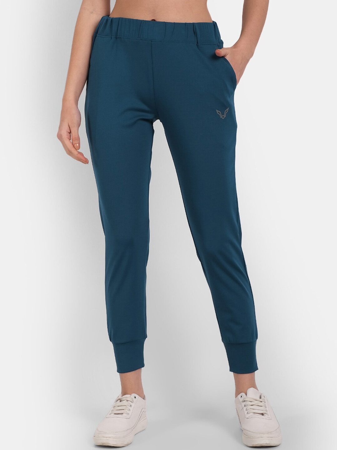 

MKKO Women Blue Solid Slim Fit Joggers