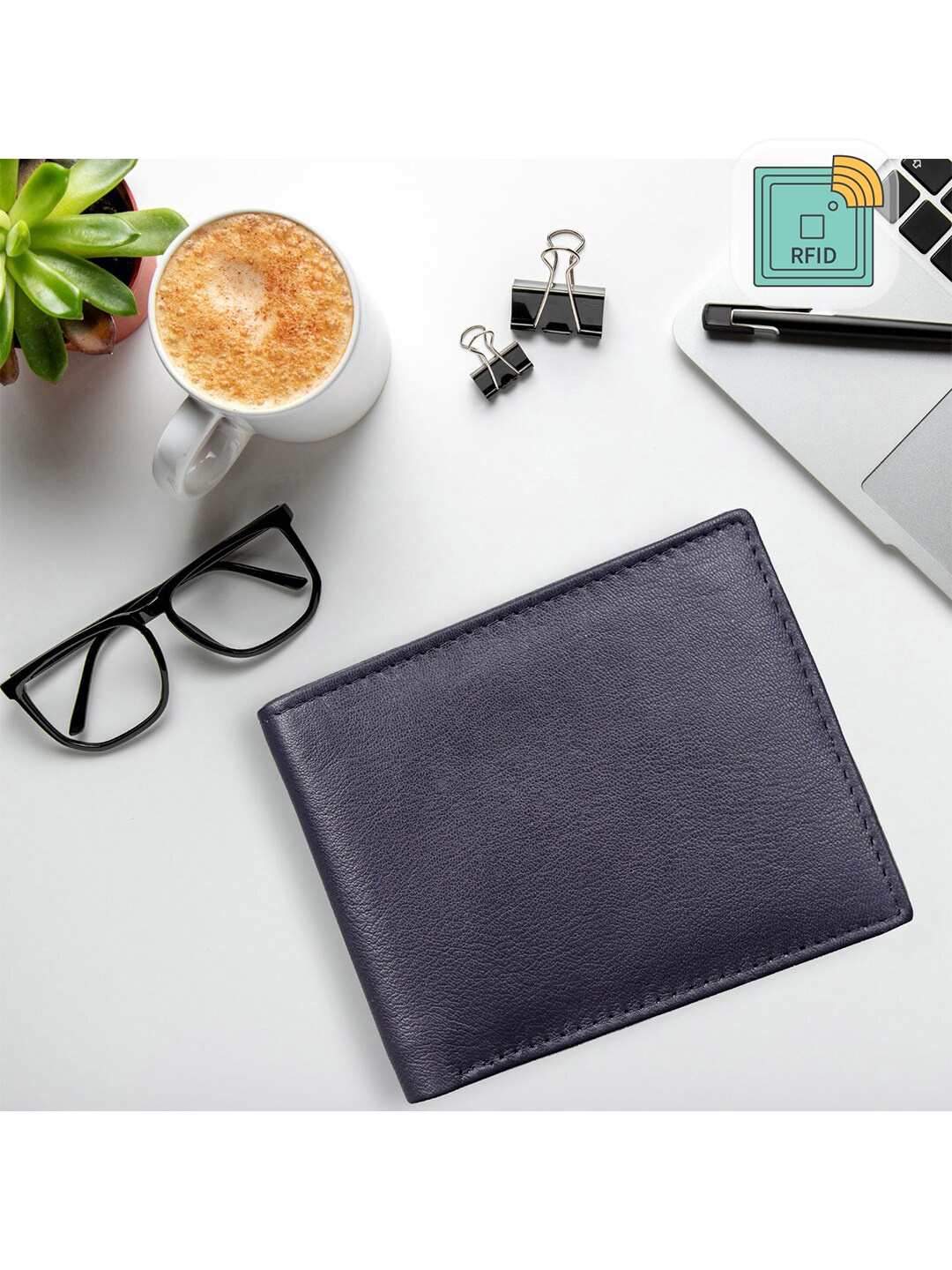 

TEAM 11 Men Blue Leather Two Fold Wallet