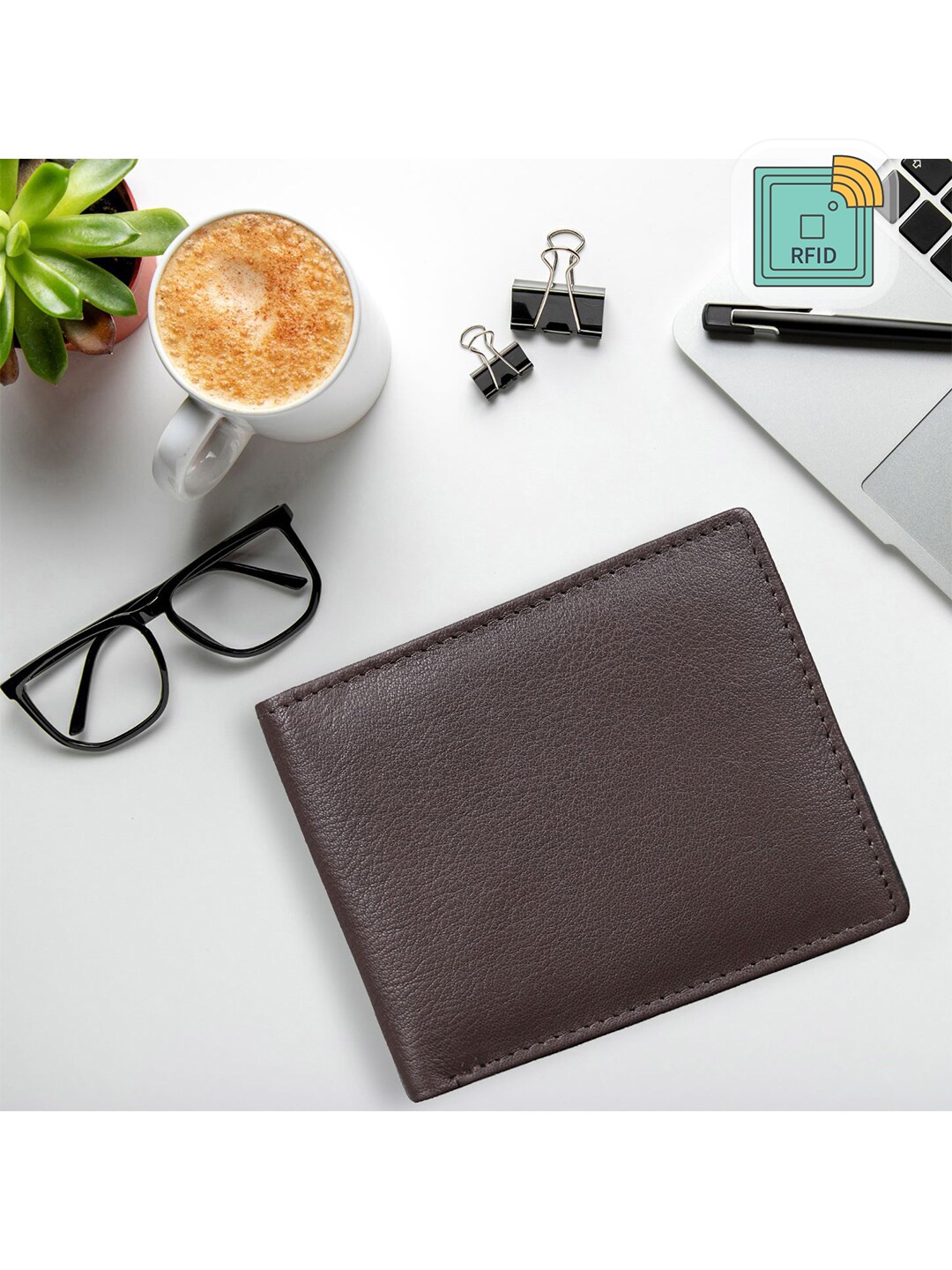 

TEAM 11 Men Brown Leather Two Fold Wallet