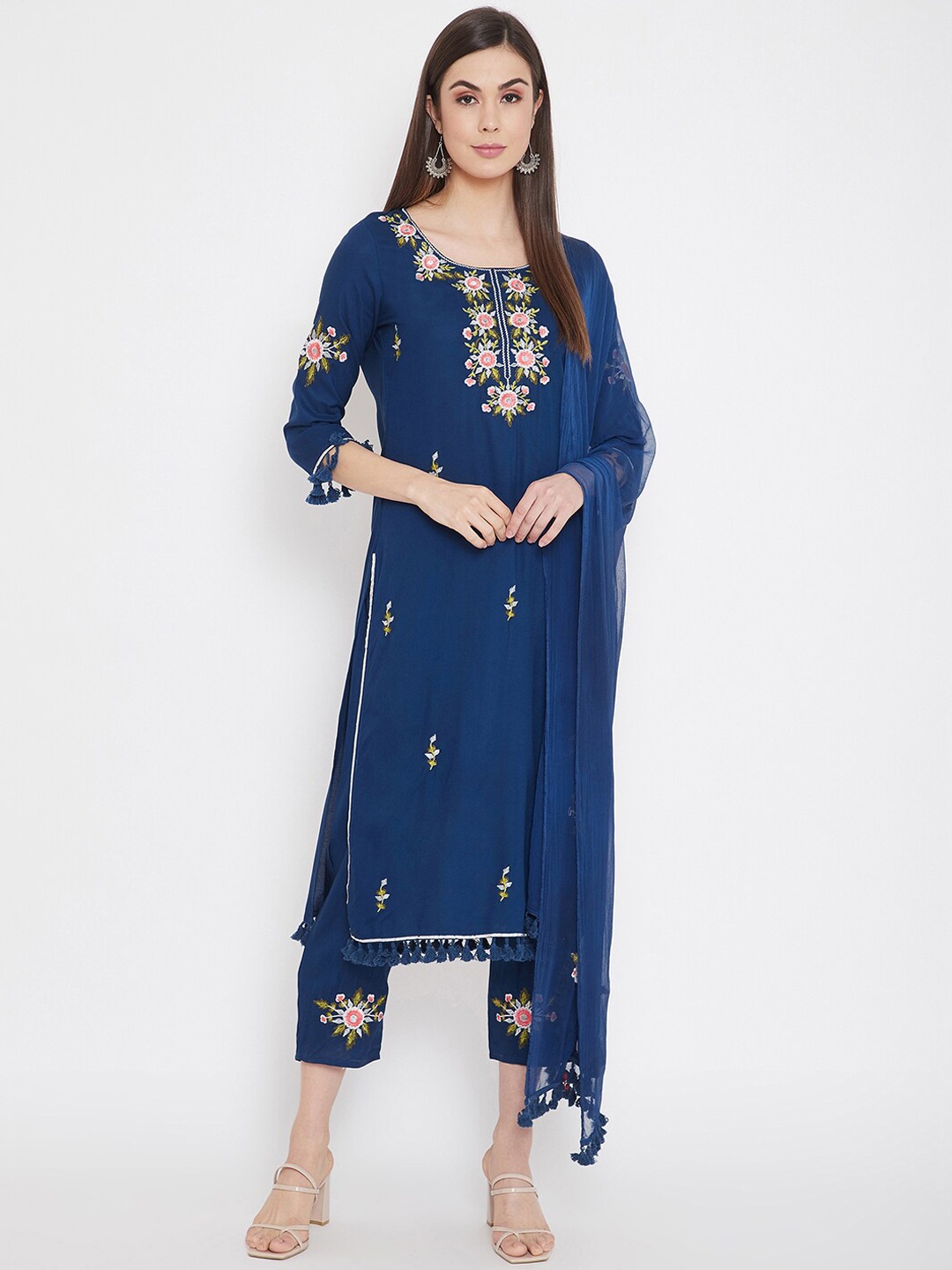 

Prakhya Women Blue Floral Printed Kurta with Trousers & With Dupatta