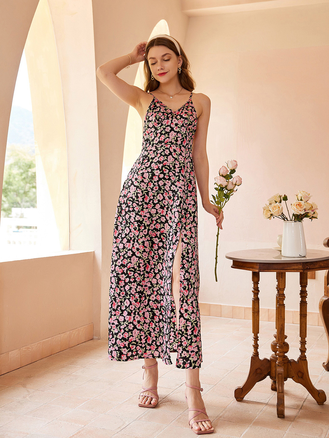 

URBANIC Women Red & Balck Floral Maxi Dress, Black