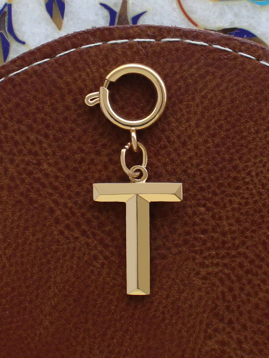 

Runway Ritual Women Gold-Toned T- Alphabet Necklace Charms