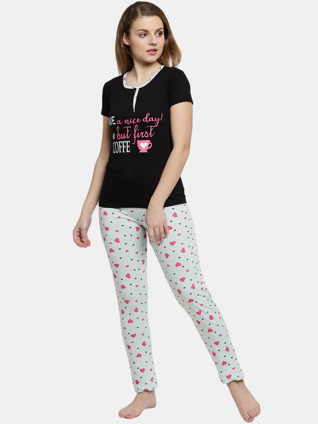 

V-Mart Women Black & Green Printed Night suit