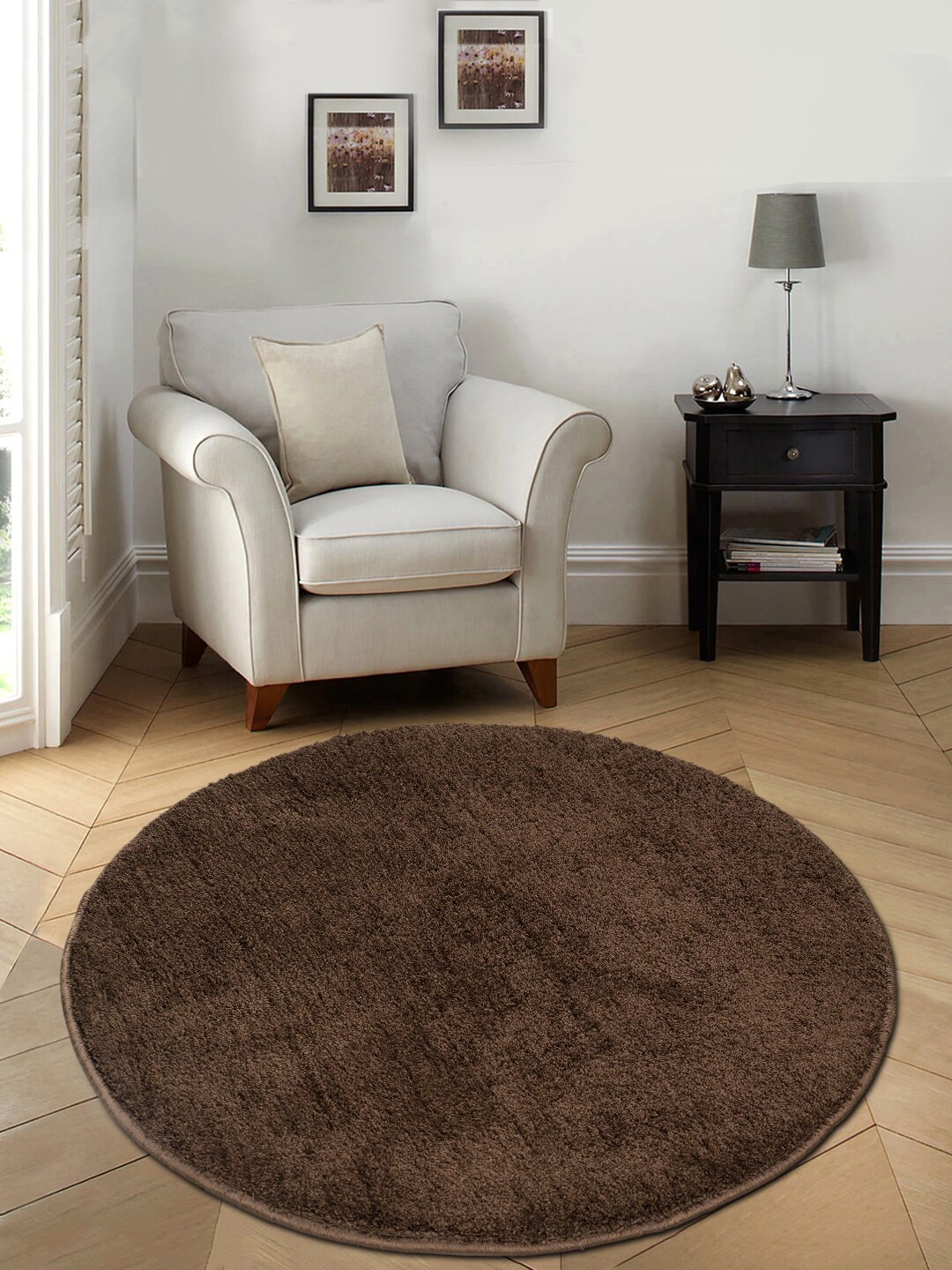 

Saral Home Brown Solid Anti-Skid Round Cotton Floor Mats