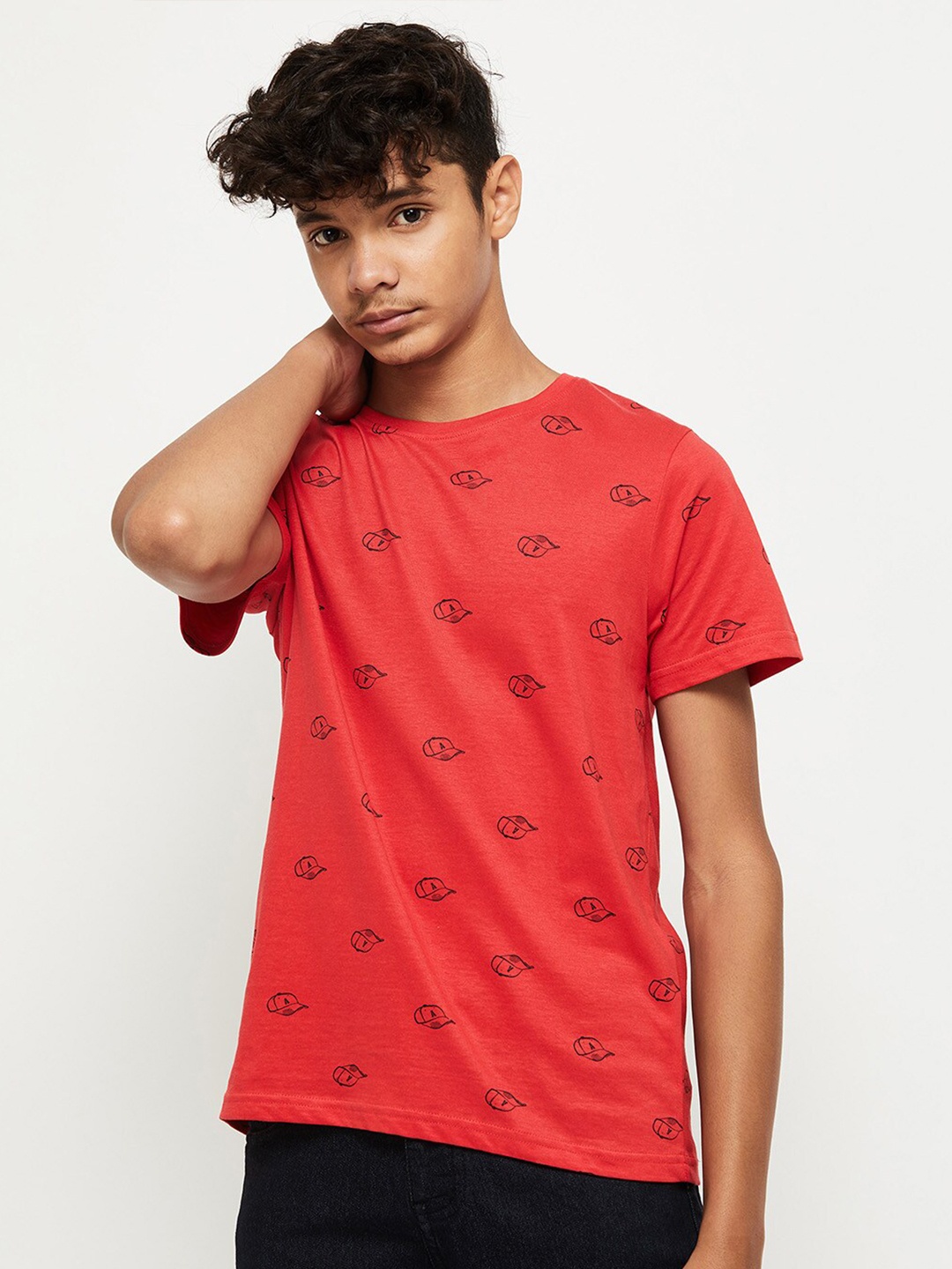 

max Boys Red Printed T-shirt