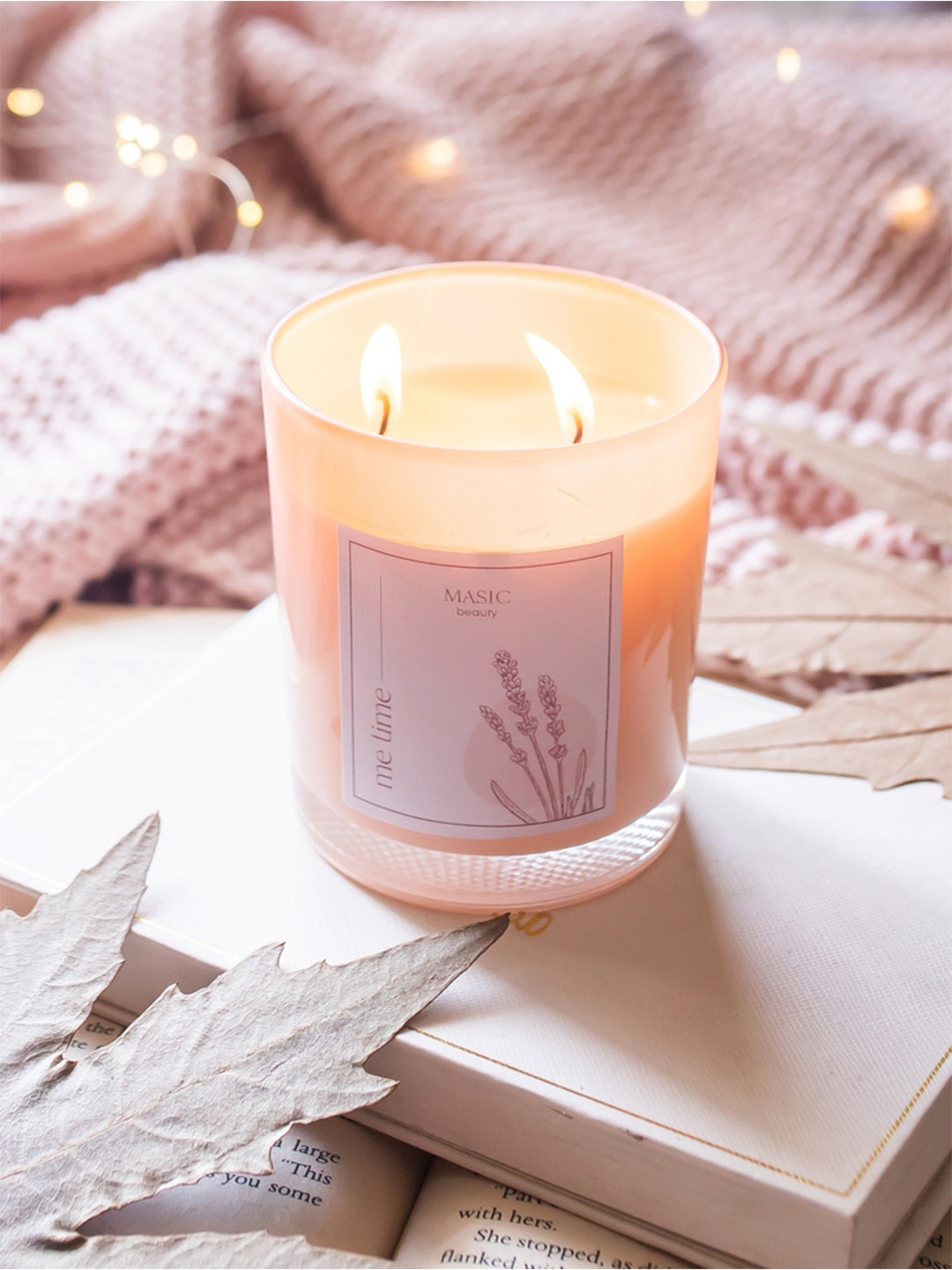 

MASIC beauty Cruelty-Free Unwind With Me Time 2-Wick Jar Candle - 200 g, Peach