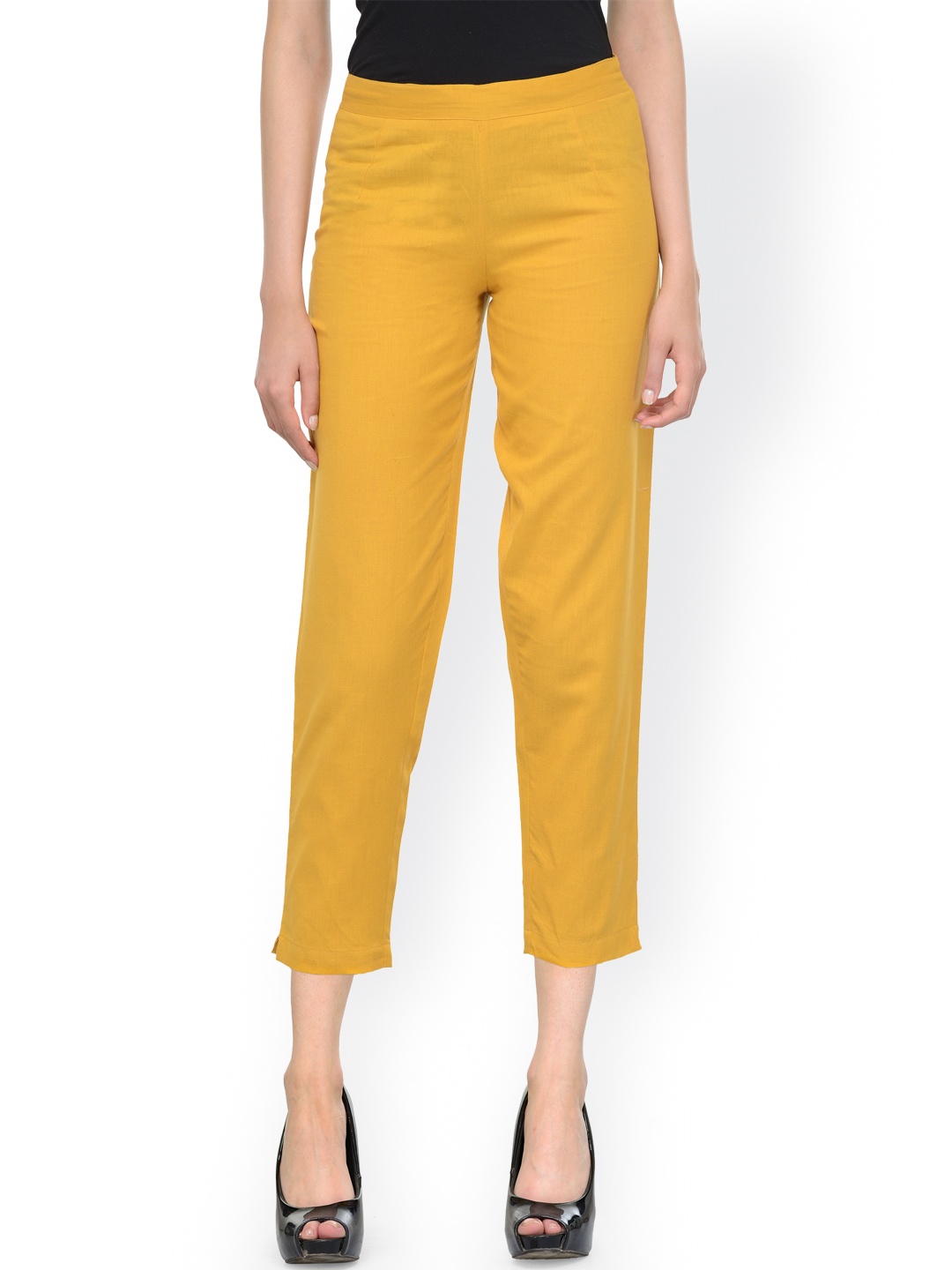 

Bitterlime Women Mustard Yellow Relaxed Regular Fit Solid Regular Trousers