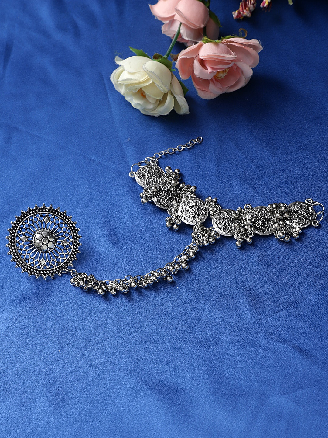

CARDINAL Women Silver-Toned Ring Bracelet