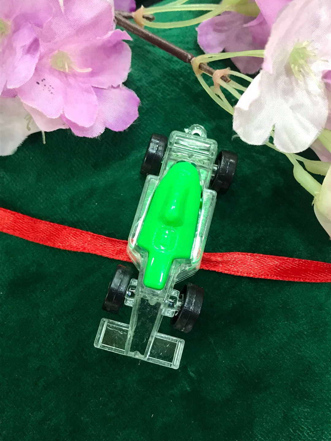 

MORKANTH JEWELLERY Boys Green & Red Car Light Rakhi