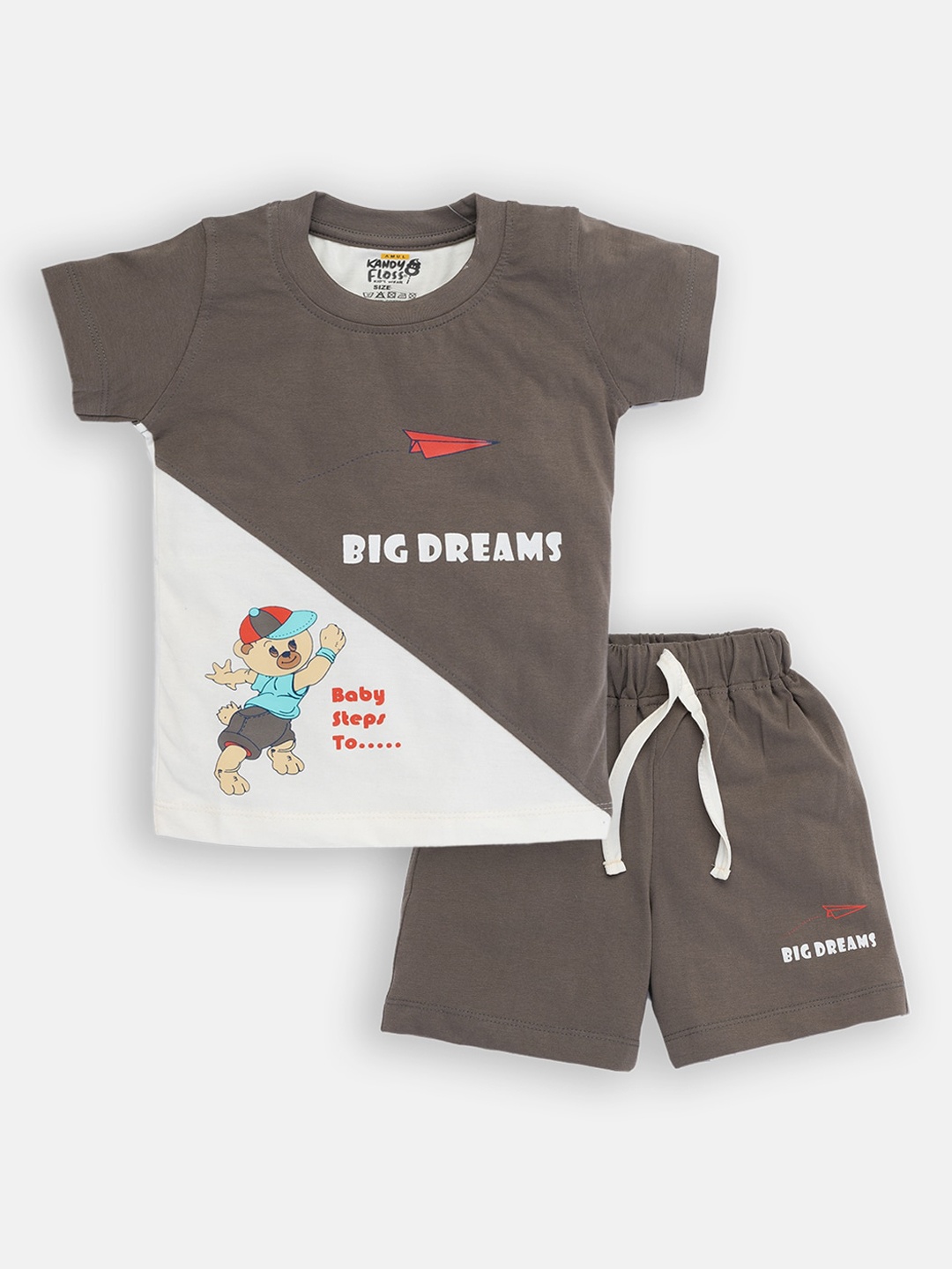 

AMUL Kandyfloss Boys Peach-Coloured Colourblocked T-shirt with Solid Shorts