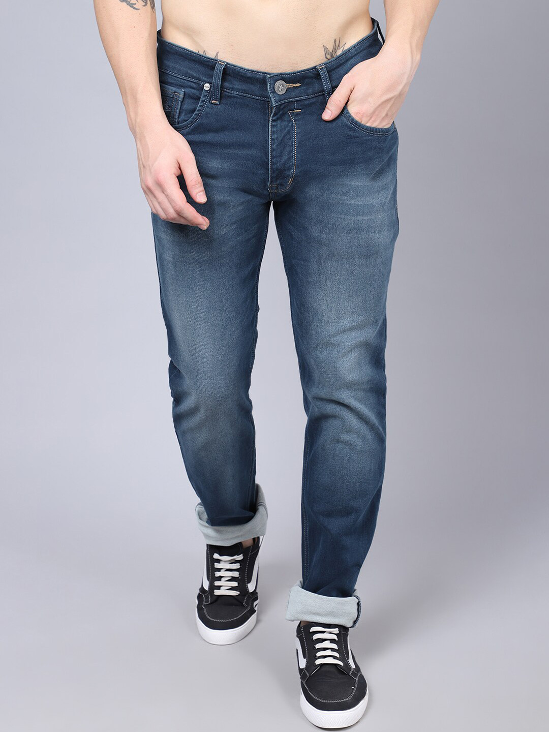 

Cantabil Men Navy Blue Heavy Fade Jeans