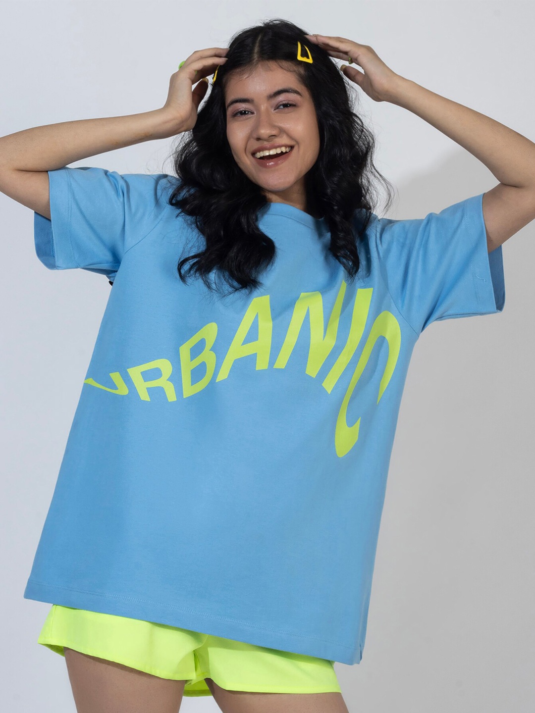 

URBANIC Women Blue Typography Printed T-shirt