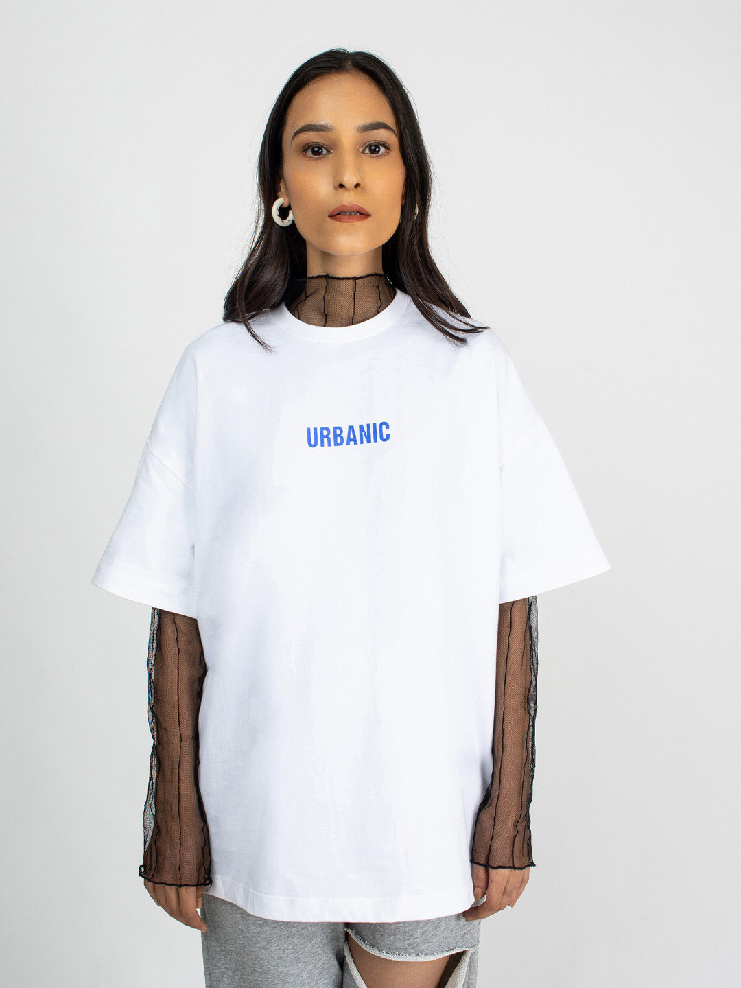 

URBANIC Women Navy Blue Drop-Shoulder Sleeves T-shirt