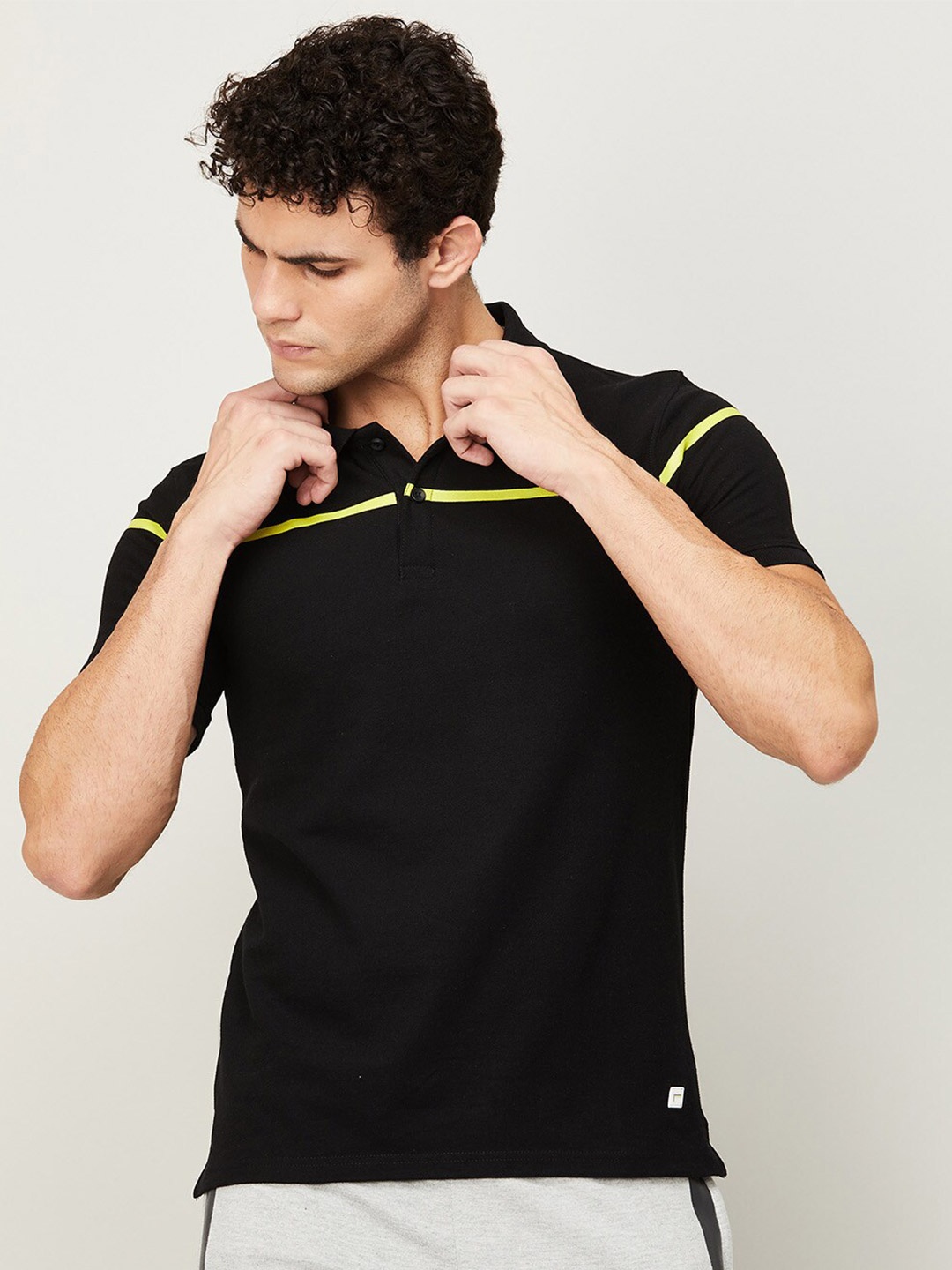 

Fame Forever by Lifestyle Men Black Polo Collar T-shirt
