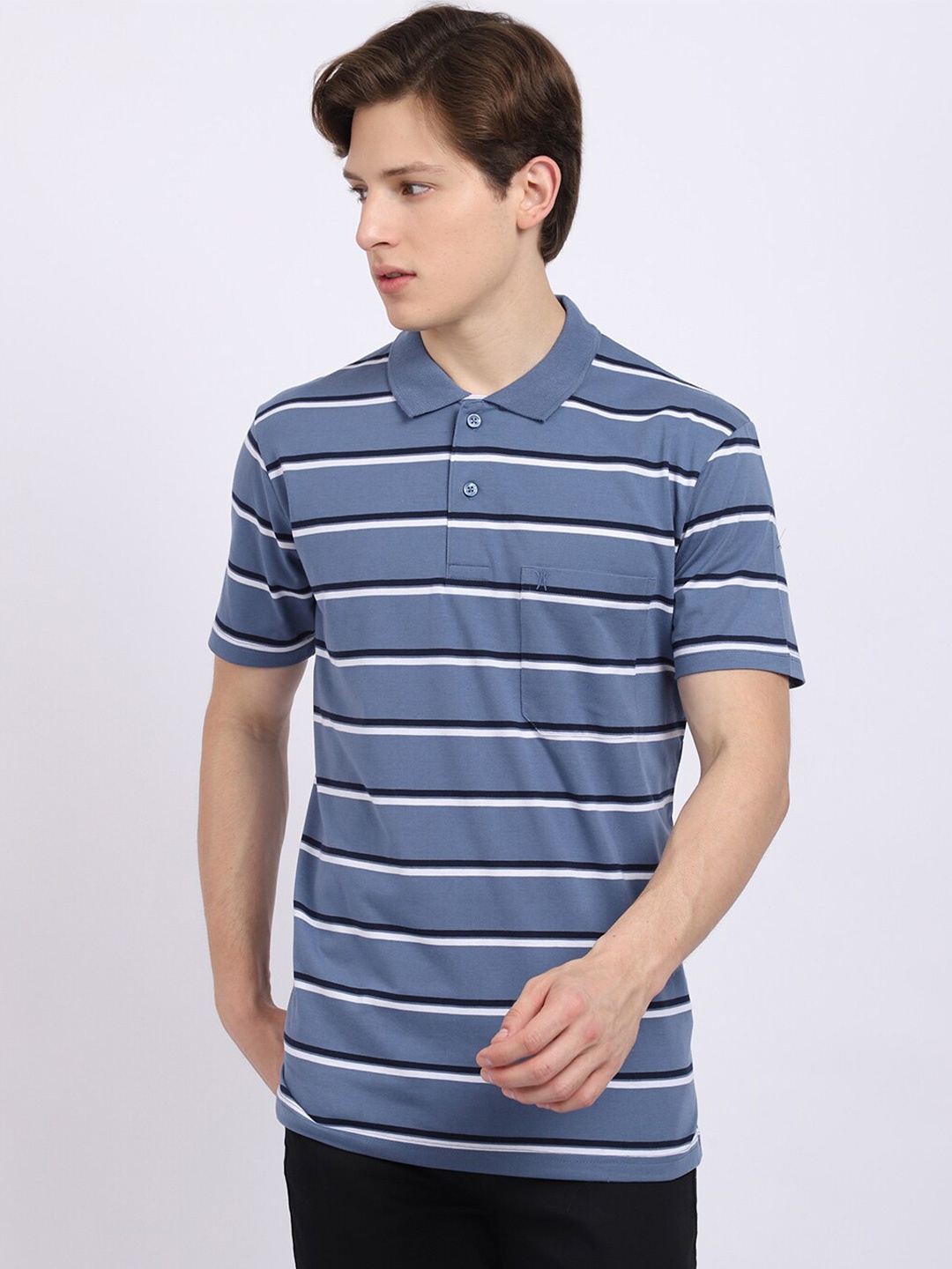 

VENITIAN Men Blue Striped Polo Collar T-shirt