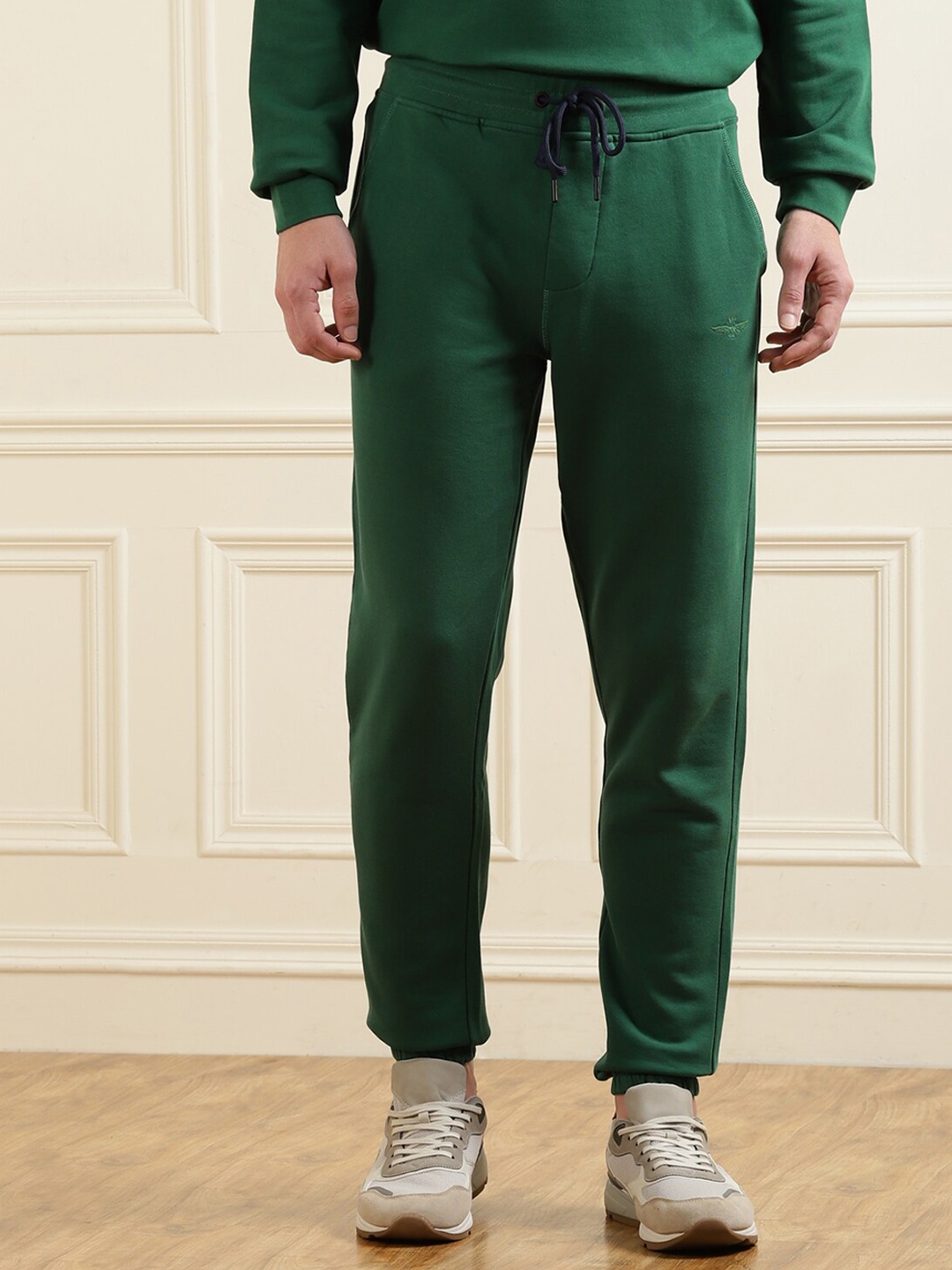 

Aeronautica Militare Men Green Solid Cotton Track Pants