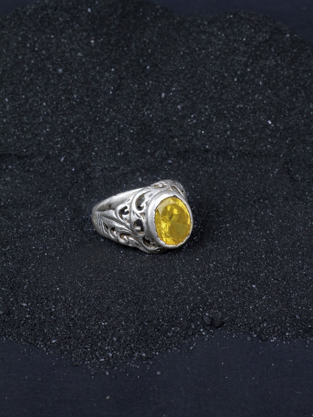 

SANGEETA BOOCHRA Sterling Silver Yellow CZ Studded Finger Ring