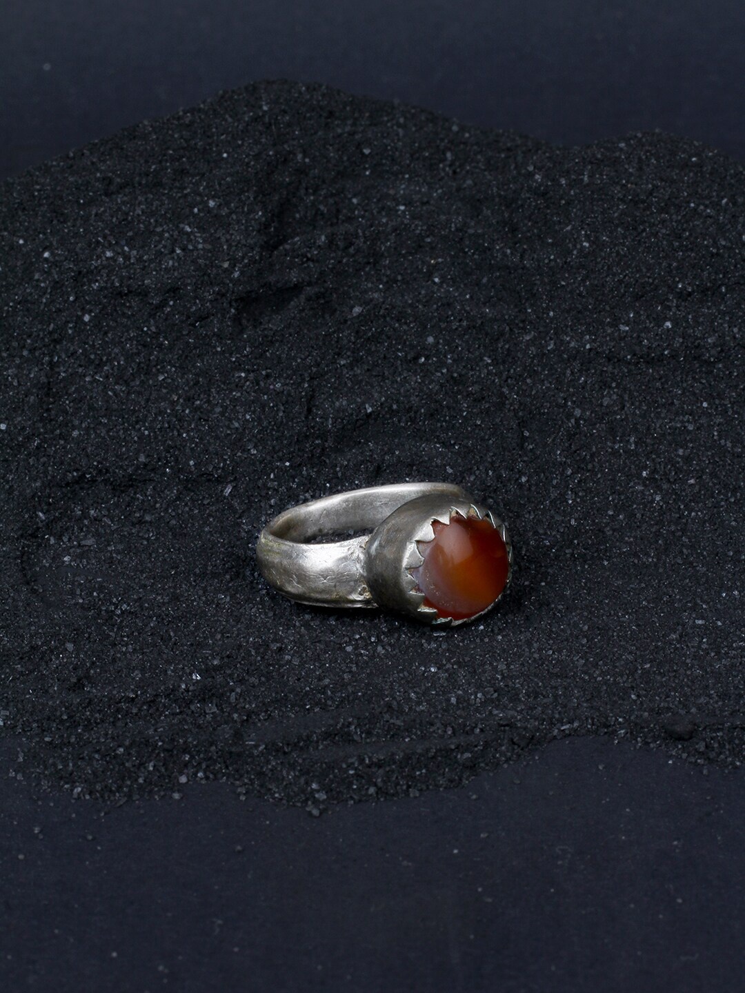 

SANGEETA BOOCHRA 925 Sterling Silver Colored Brown CZ Studded Afghan Finger Ring