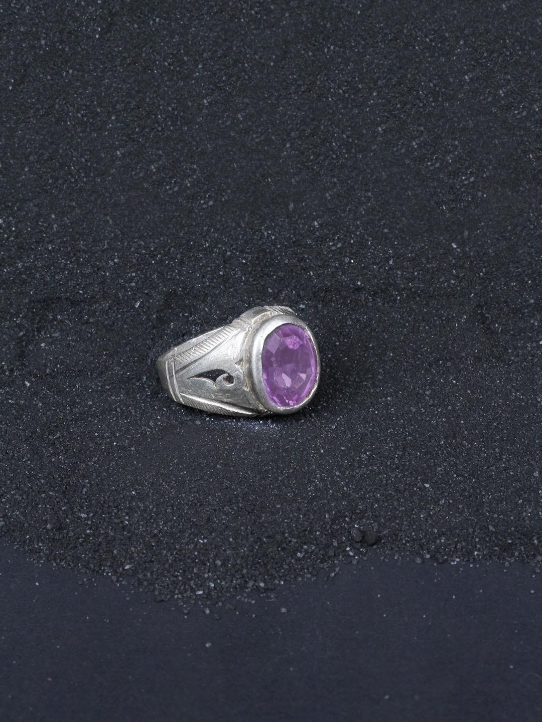 

SANGEETA BOOCHRA Purple & Silver-Toned CZ-Studded Afghan Finger Ring