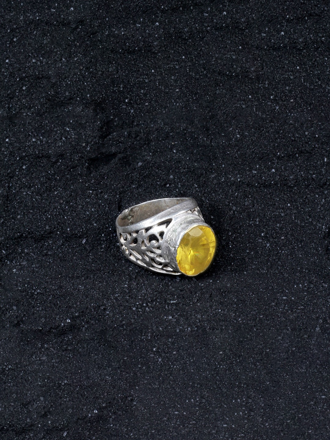 

SANGEETA BOOCHRA 925 Sterling Silver Silver Coloured Yellow CZ Studded Afghan Finger Ring