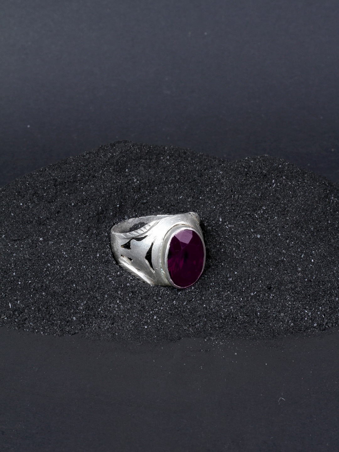 

SANGEETA BOOCHRA 925 Sterling Silver Silver Coloured Purple CZ Studded Afghan Finger Ring