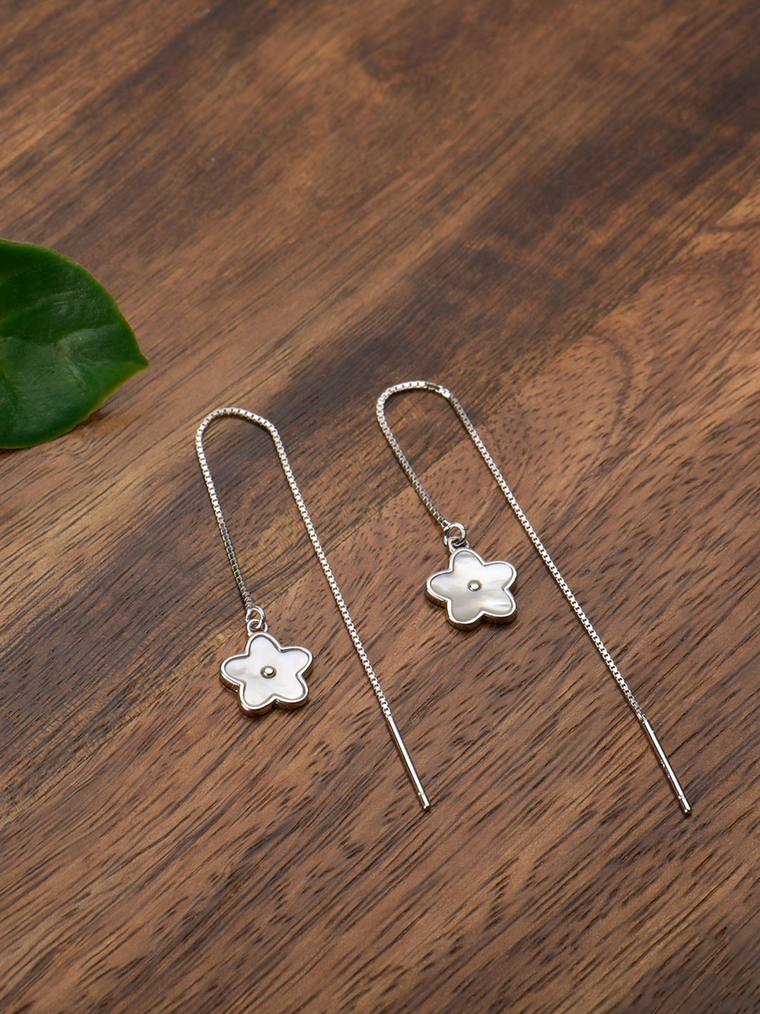 

GIVA Silver-Toned Contemporary Drop Earrings