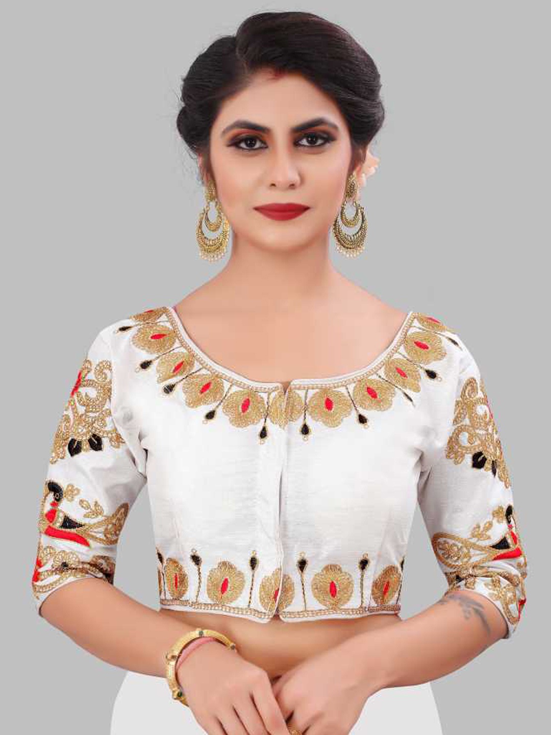 

LINARO LIFESTYLES Women White Peacock Embroidered Saree Blouse