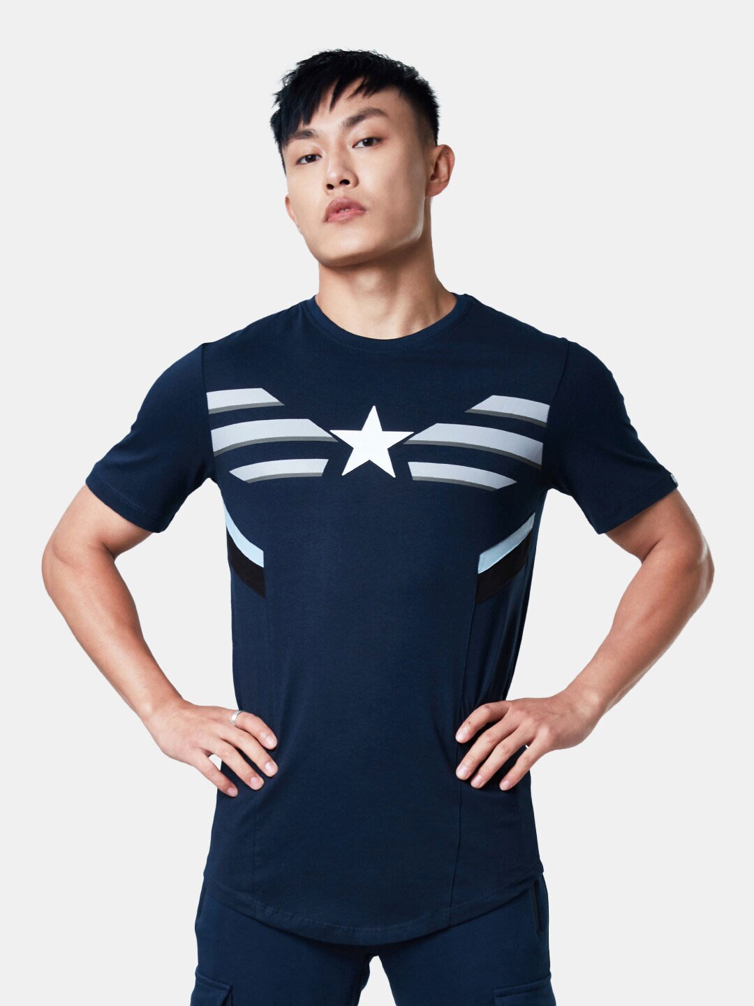 

The Souled Store Men Navy Blue & Grey Captain America Printed Pure Cotton T-shirt
