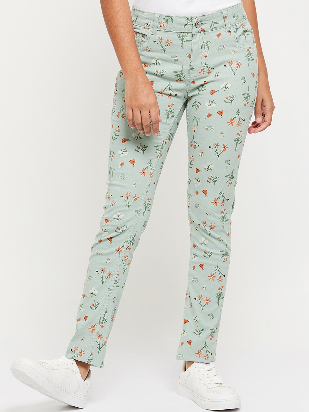 

max Girls Regular Fit Green Mildly Distressed Jeans