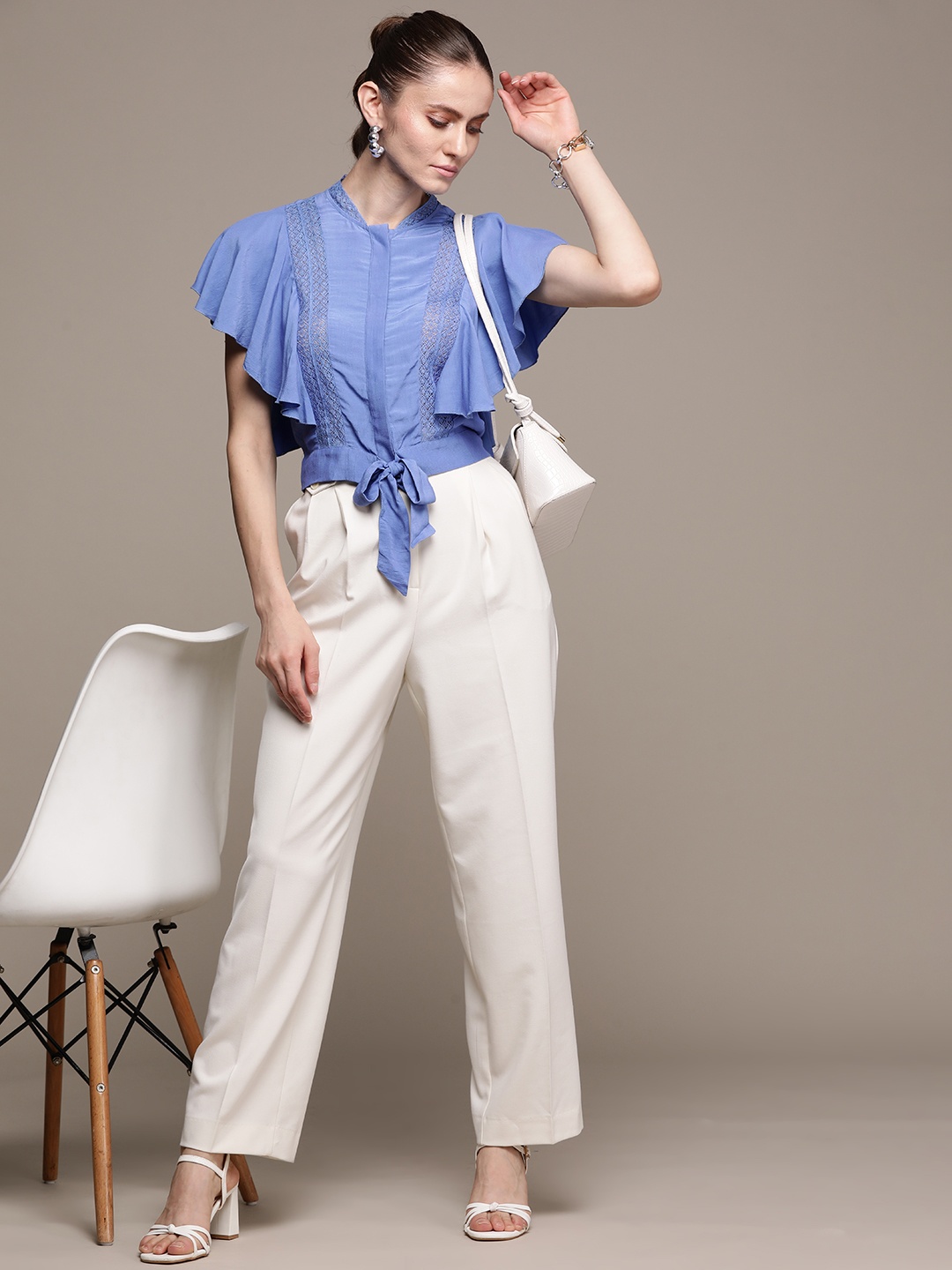 

Label Ritu Kumar Women Blue Solid Crepe Crop Top