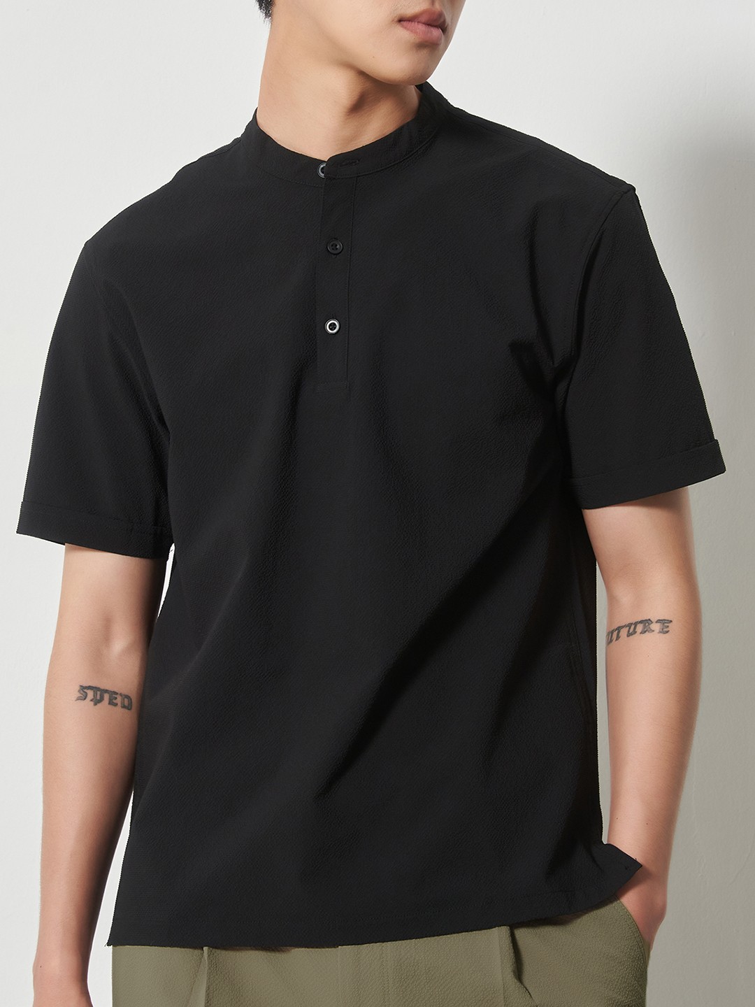 

8seconds Men Black Seersucker Casual Shirt
