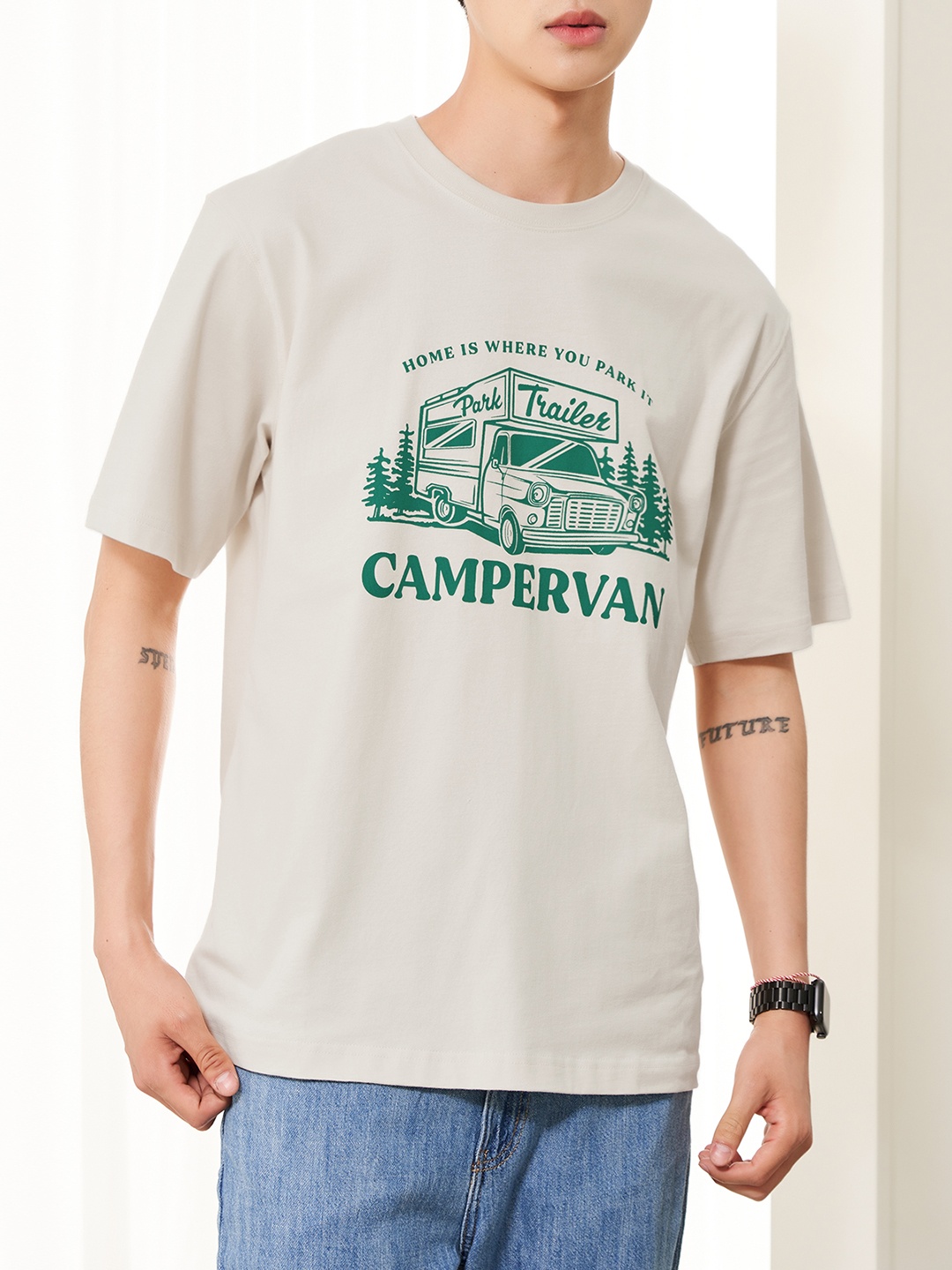 

8seconds Men Off White & Green Typography Printed Pure Cotton T-shirt