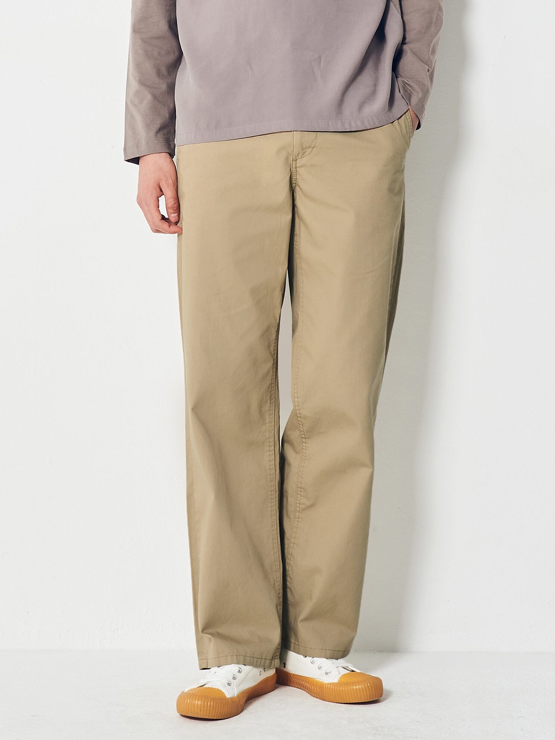 

8seconds Men Beige Solid Semi-Wide Chinos