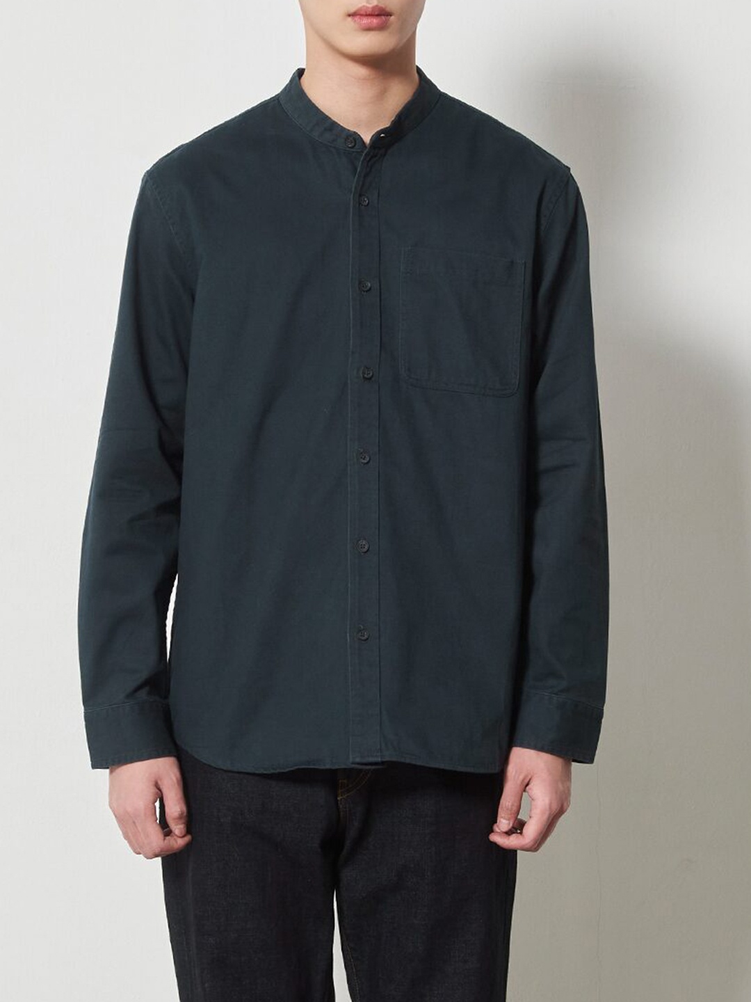 

8seconds Men Navy Blue Solid Pure Cotton Casual Shirt
