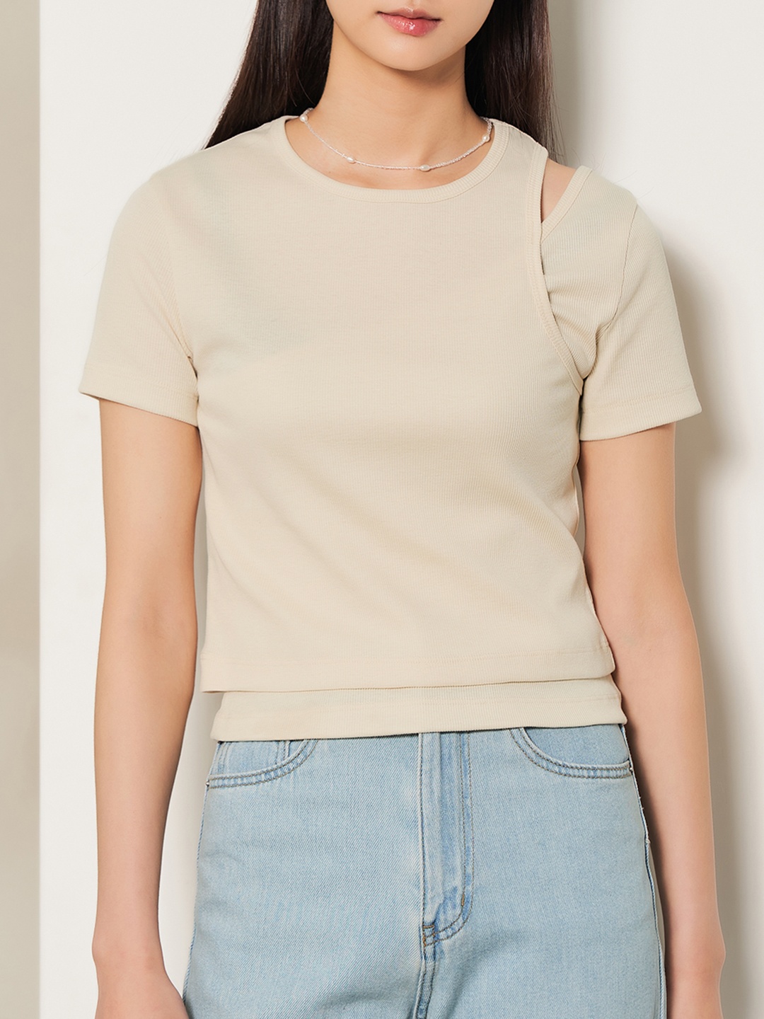 

8seconds Women Beige Ribbed Cut-Out Detail Top