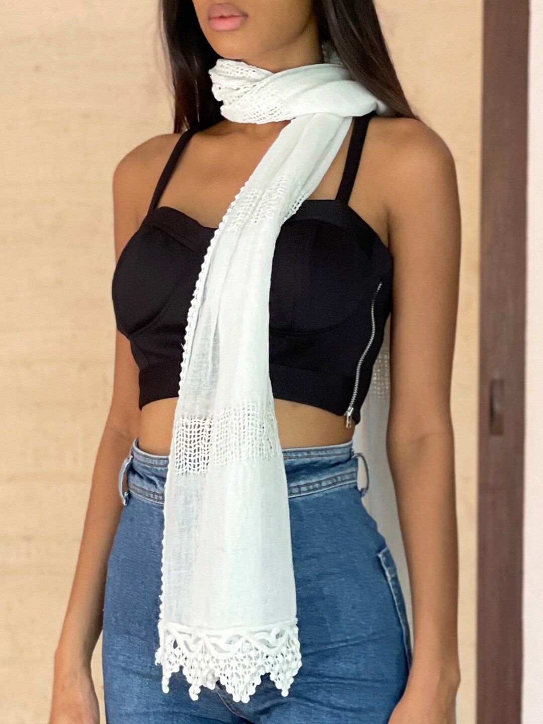 

Ayesha Women White Contemporary Solid Lace Border Linen Scarf