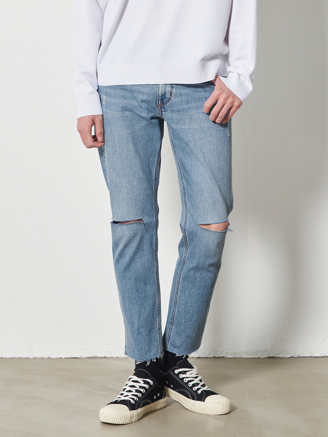 

8seconds Men Blue Slash Knee Stretchable Jeans