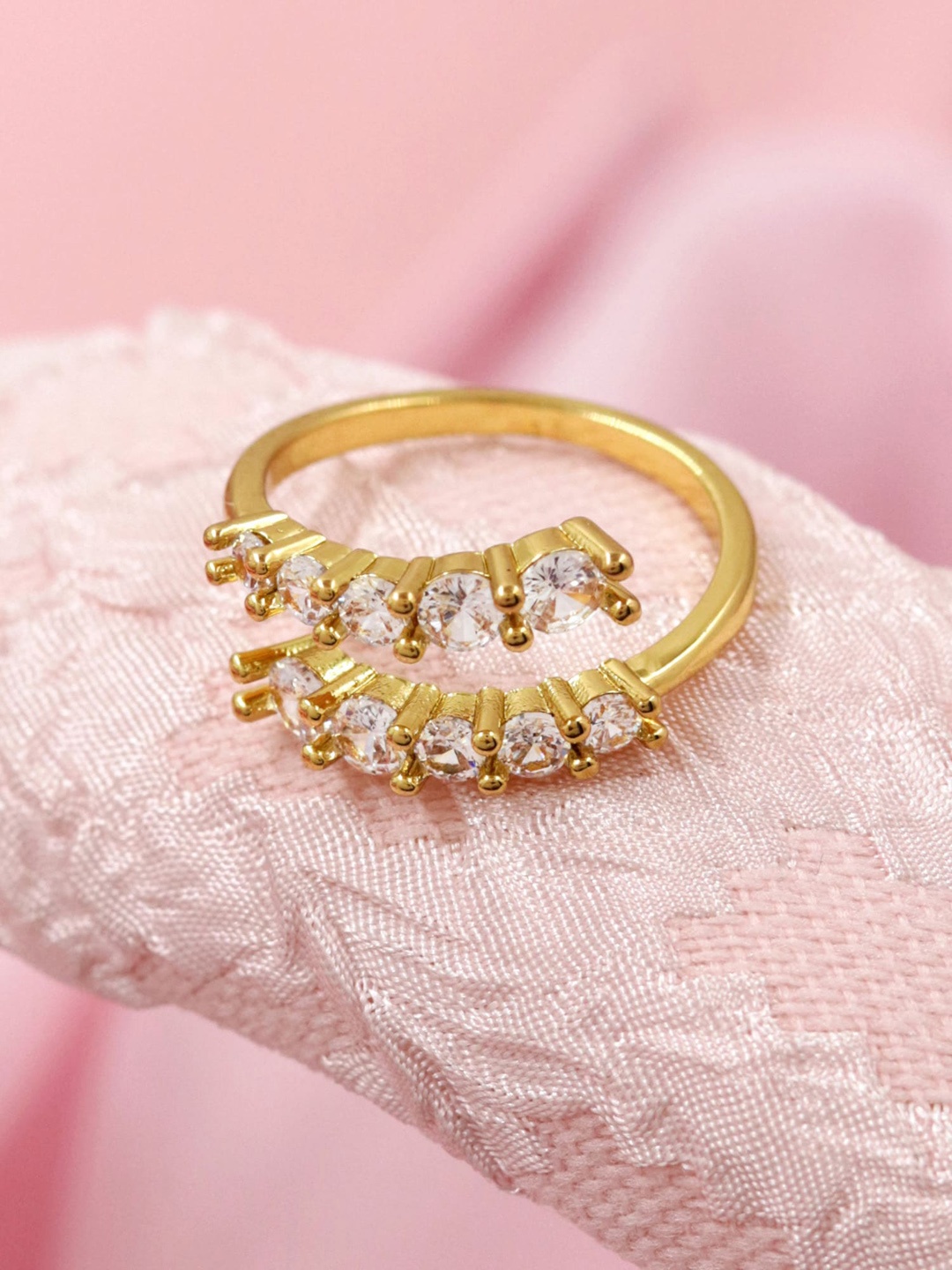 

Bellofox Gold-Plated White Stone Studded Finger Ring