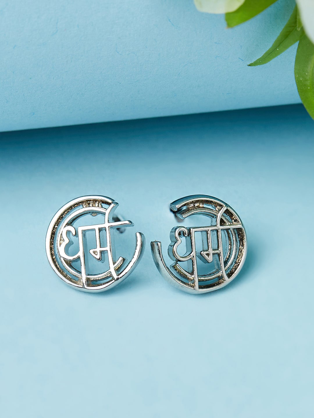

Voylla Gold-Toned Contemporary Studs Earrings