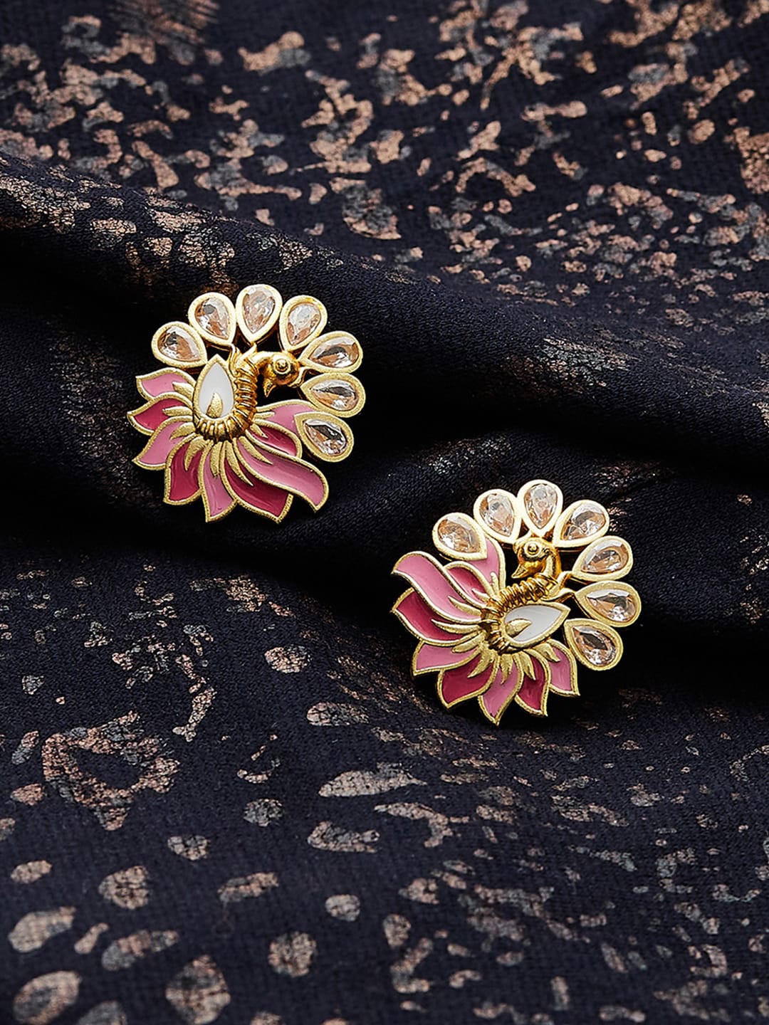 

Voylla Gold-Toned Contemporary Studs Earrings